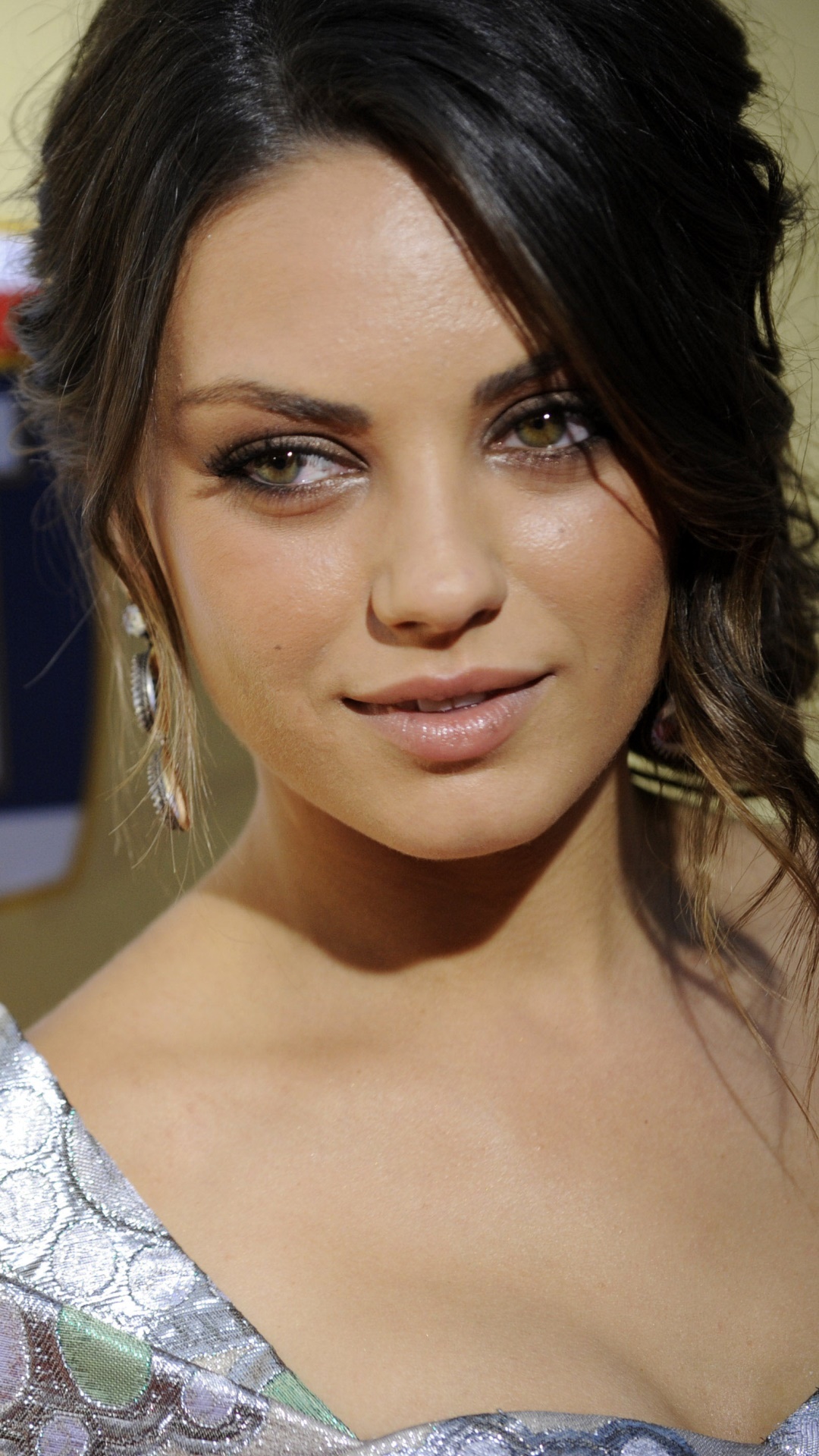 Celebrity Mila Kunis, 1080x1920, Phone HD Wallpaper
