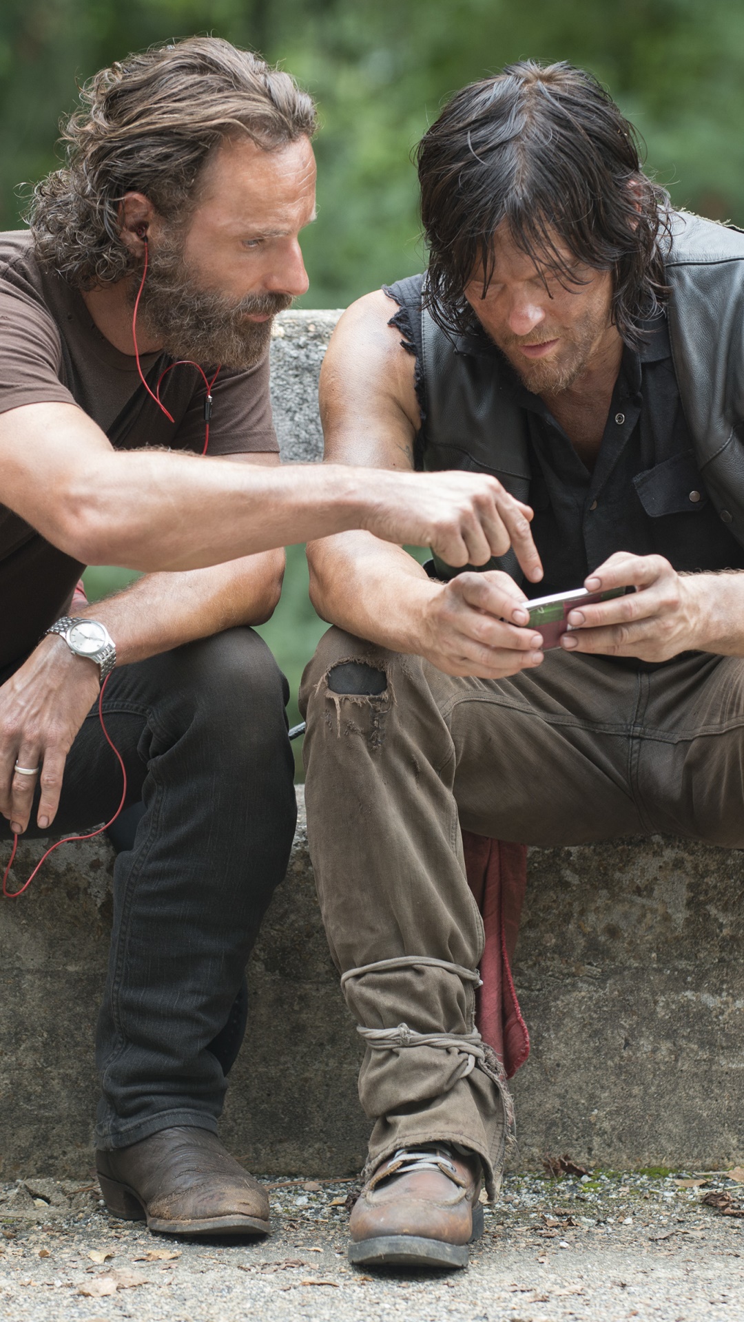 TV Show The Walking Dead, Norman Reedus, Daryl Dixon, Rick Grimes, Andrew Lincoln, 1080x1920, Phone HD Wallpaper