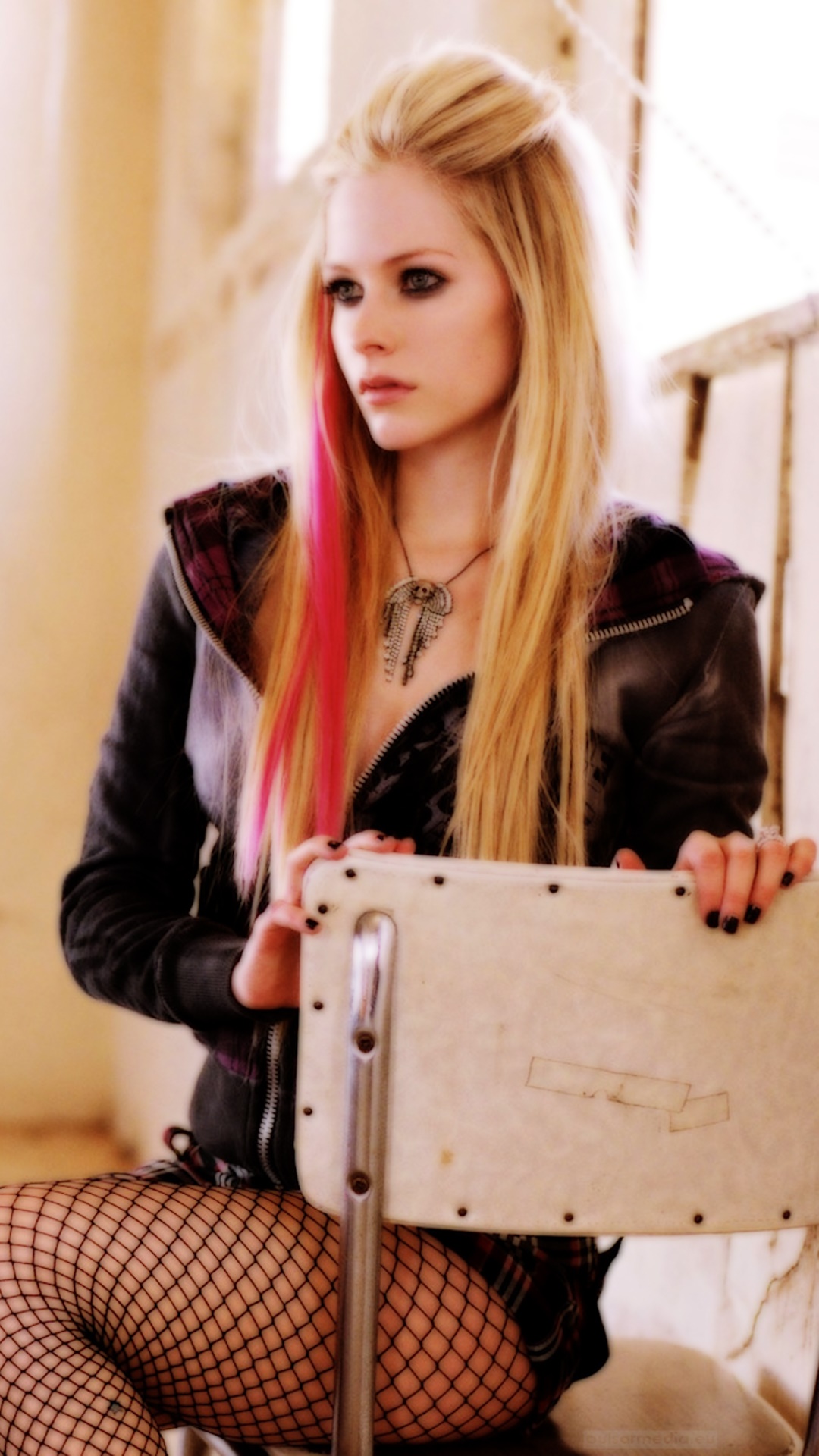 Music Avril Lavigne, 1080x1920, Phone HD Wallpaper