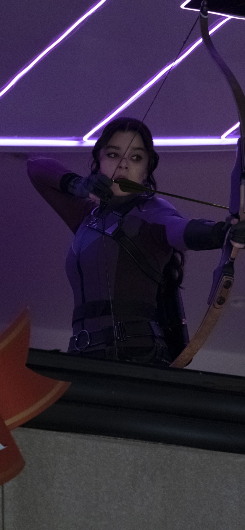 TV Show Hawkeye, Kate Bishop, Hailee Steinfeld, 828x1792, Phone HD Wallpaper