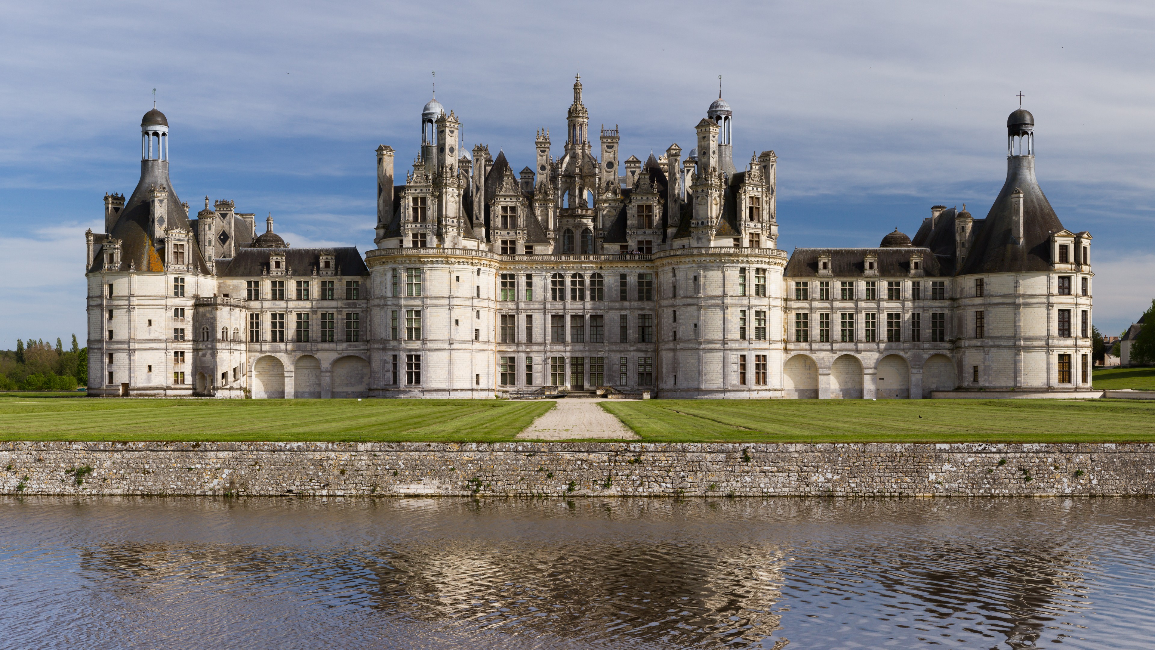 Chambord, France, Loir-et-Cher Chambord, Chateau, Castle, travel, vacation, lake, sea, water, green grass, landscape, HD Wallpaper