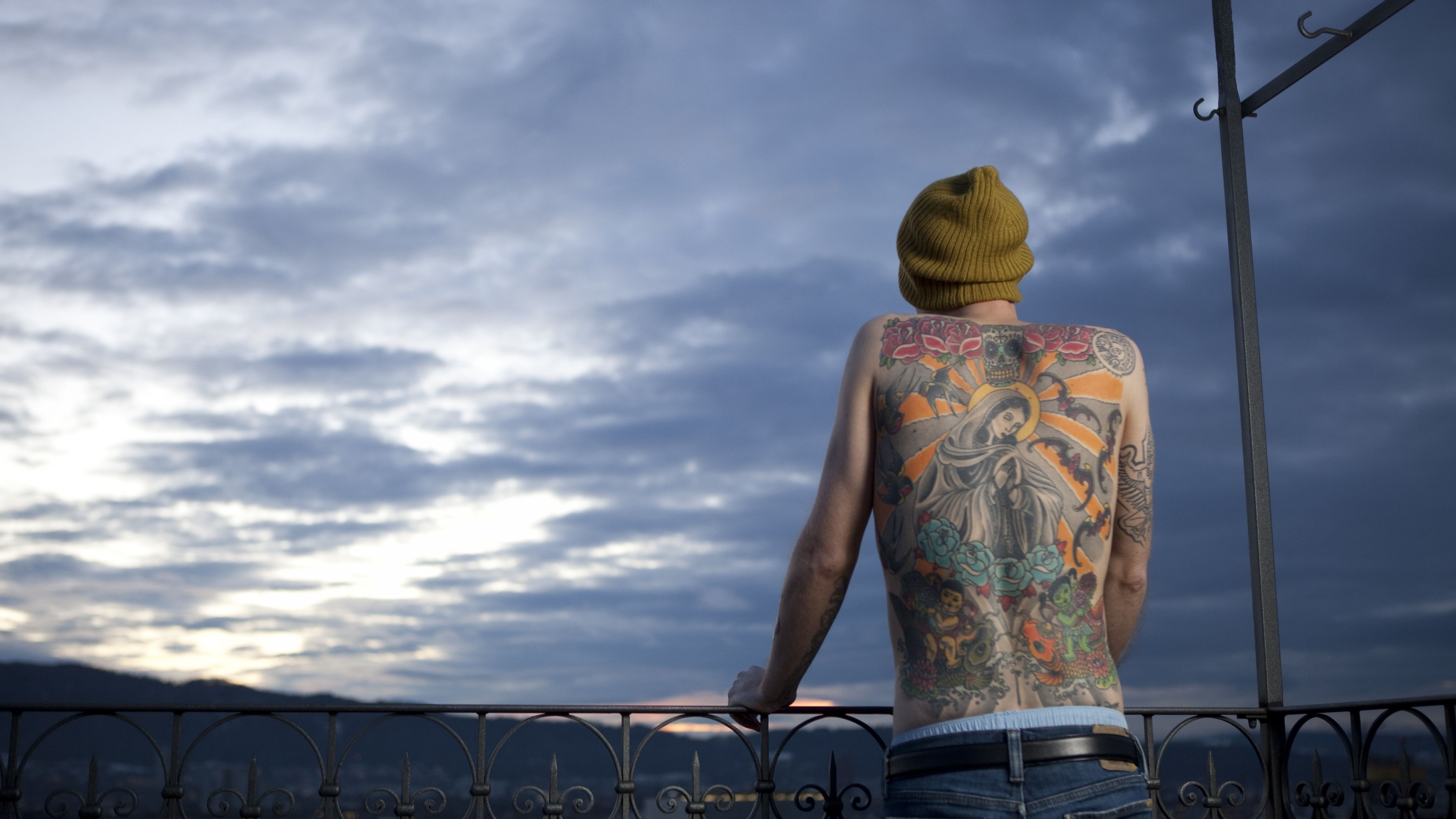 Tim Steiner, tattoo, Virgin Mary, skull, roses, swallows, lotus, HD Wallpaper