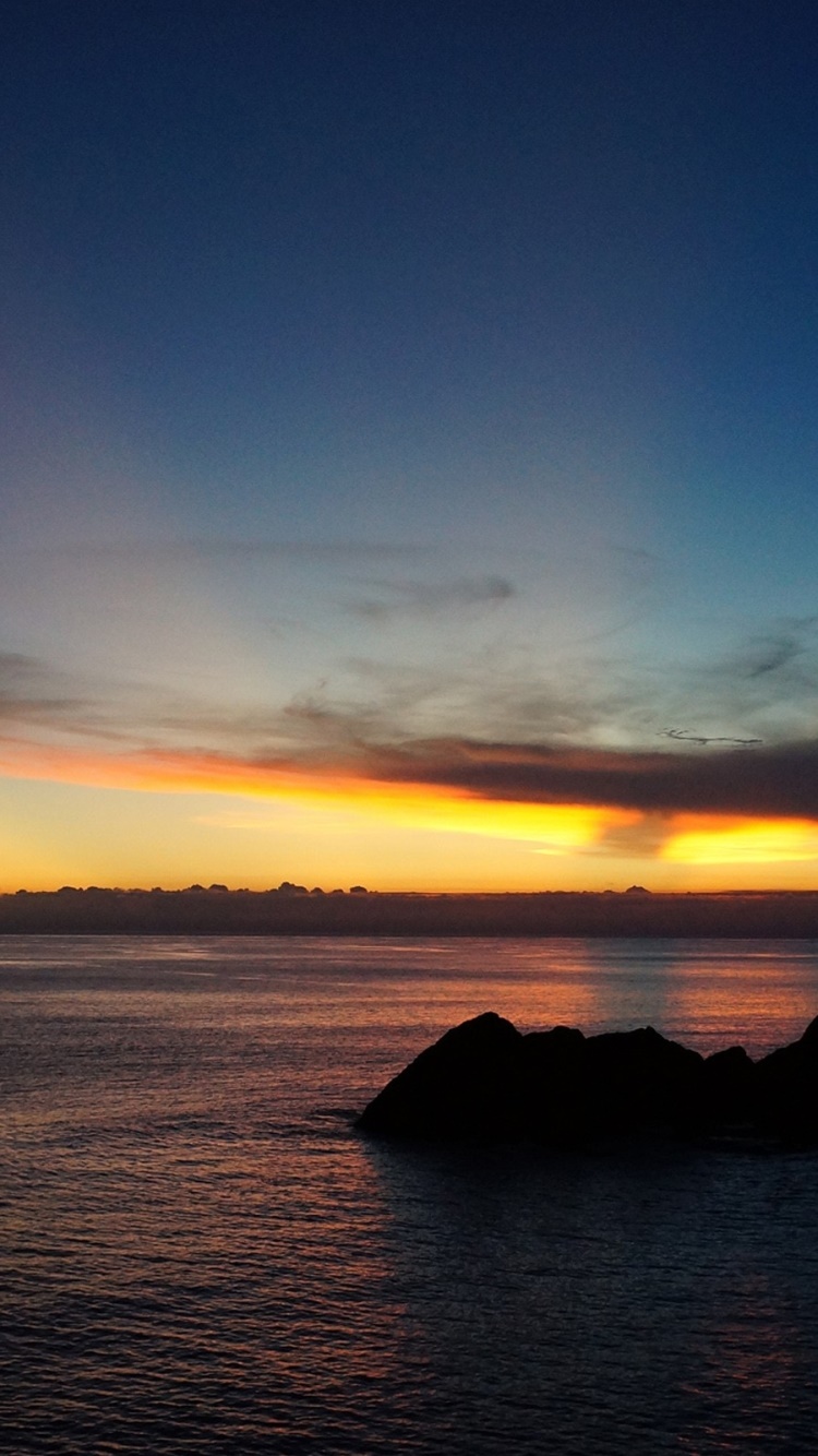 Earth Sunset, 750x1334, Phone HD Wallpaper