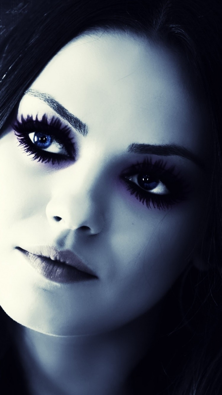 Celebrity Mila Kunis, 750x1334, Phone HD Wallpaper