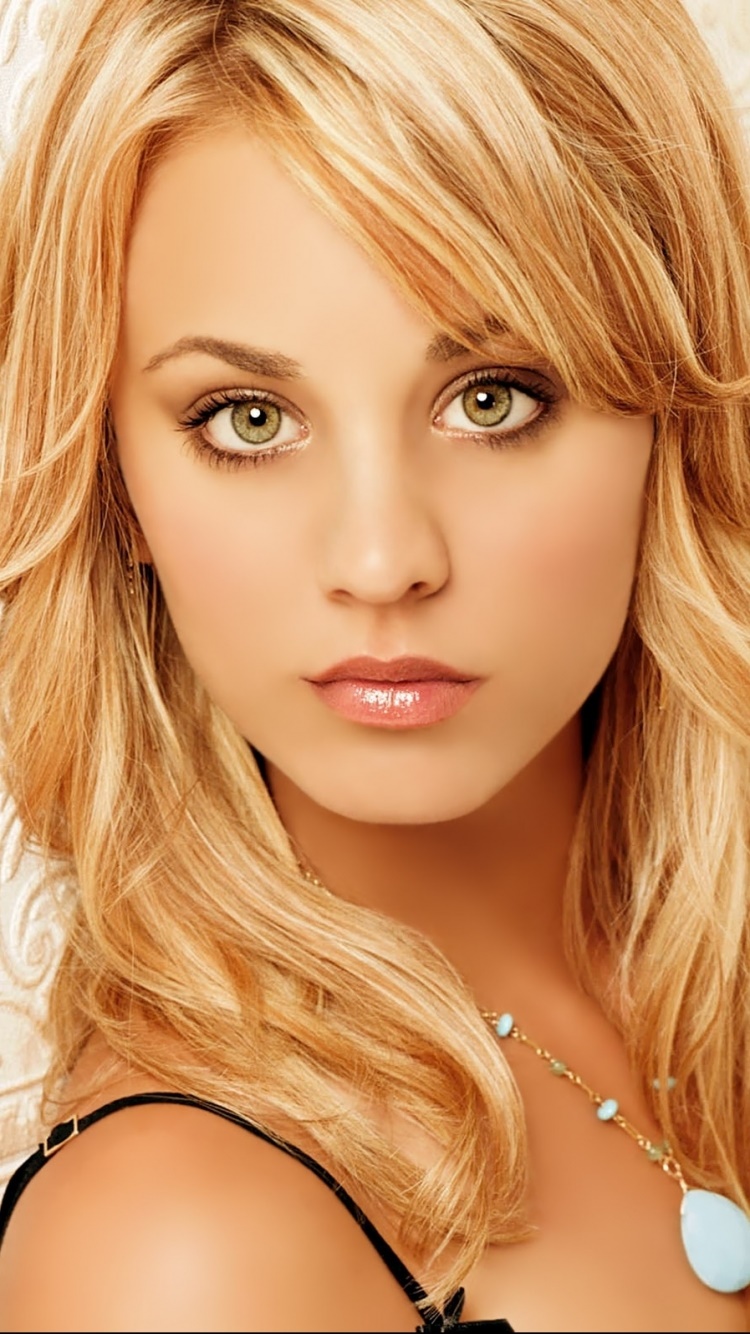 Celebrity Kaley Cuoco, 750x1334, Phone HD Wallpaper