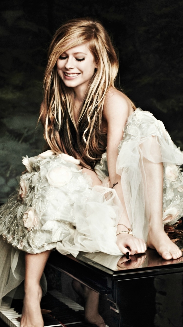 Music Avril Lavigne, 750x1334, Phone HD Wallpaper