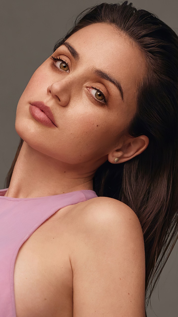 Celebrity Ana de Armas, Brunette, Cuban, Actress, 720x1280, Phone HD Wallpaper