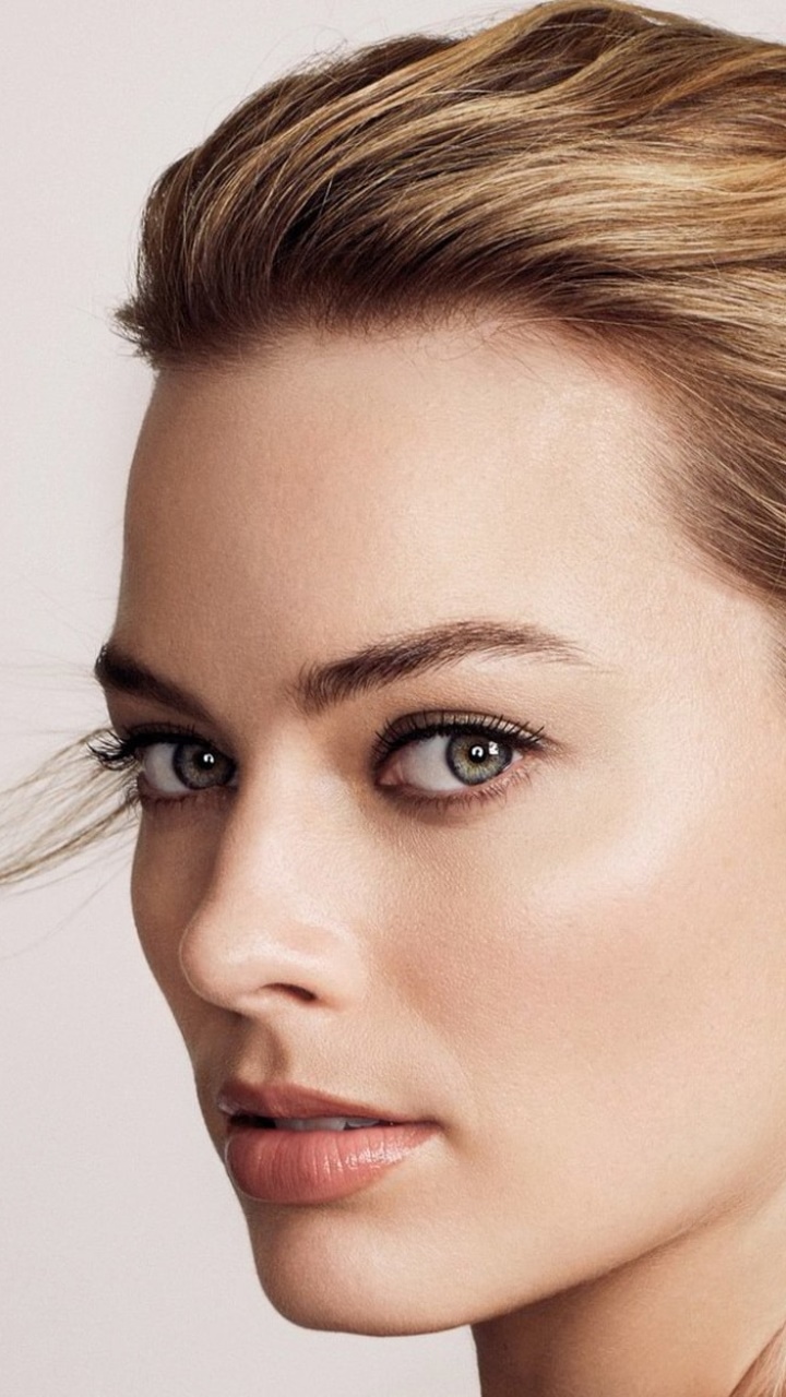 Celebrity Margot Robbie, Blonde, Actress, Australian, Face, 720x1280, Phone HD Wallpaper