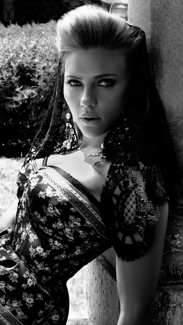 Celebrity Scarlett Johansson, 720x1280, Phone HD Wallpaper