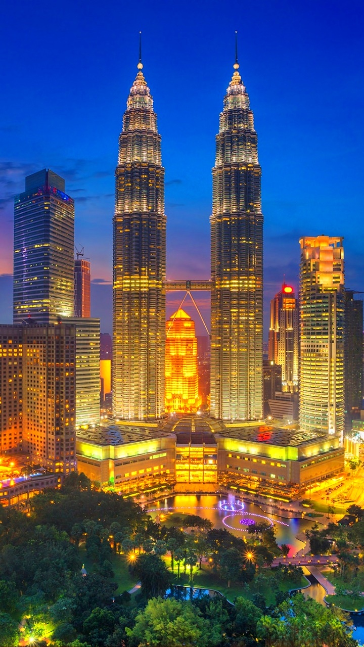 Man Made Kuala Lumpur, Malaysia, City, Night, Petronas Towers, Building, 720x1280, Phone HD Wallpaper