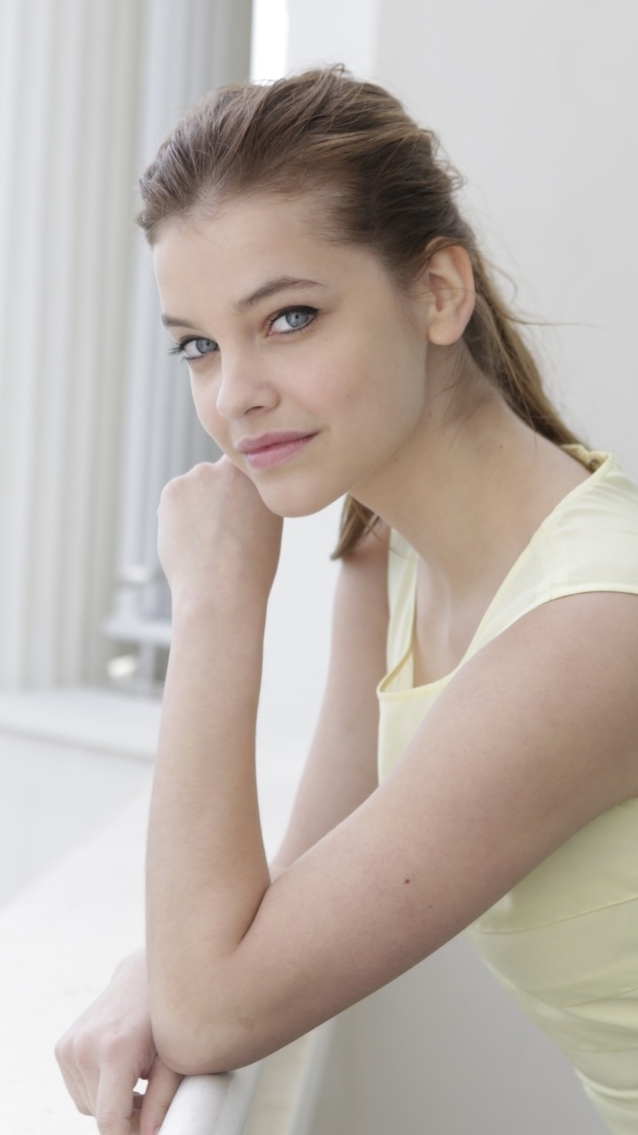 Celebrity Barbara Palvin, 720x1280, Phone HD Wallpaper
