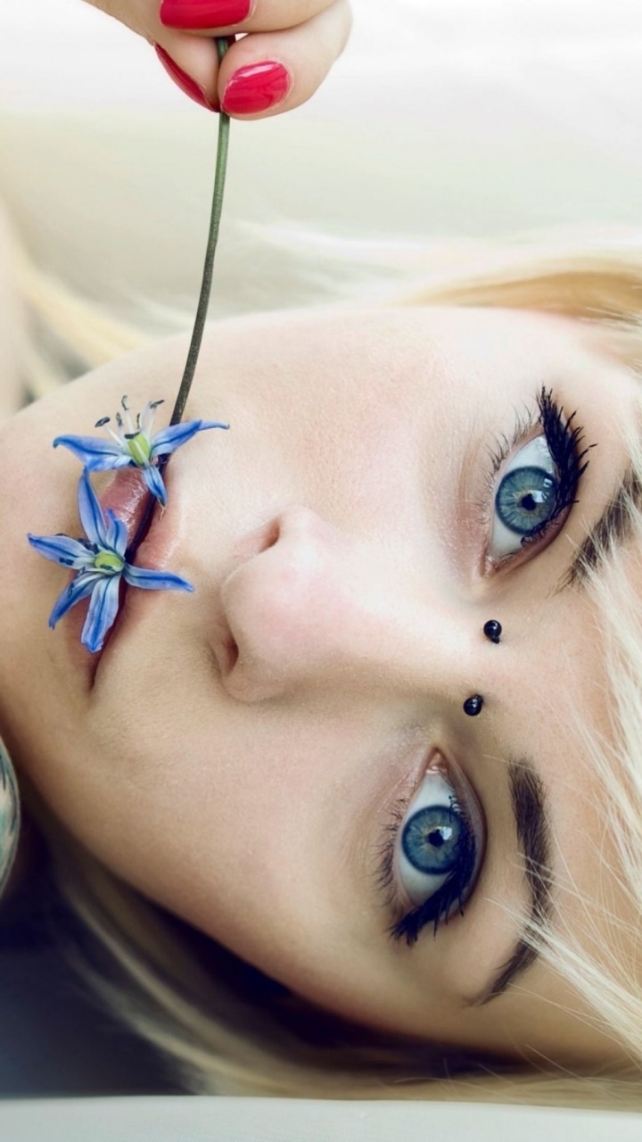 Women Tattoo, Blonde, Blue Eyes, Face, 720x1280, Phone HD Wallpaper