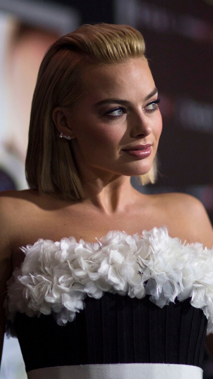 Celebrity Margot Robbie, Australian, Blonde, Actress, 720x1280, Phone HD Wallpaper