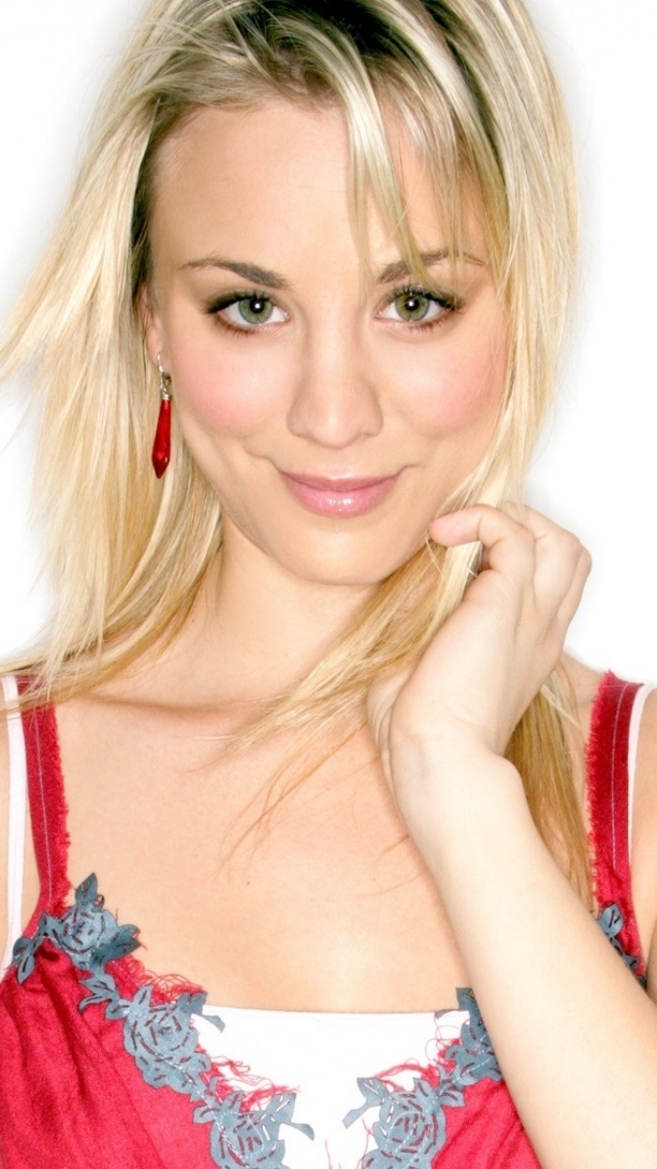 Celebrity Kaley Cuoco, 720x1280, Phone HD Wallpaper