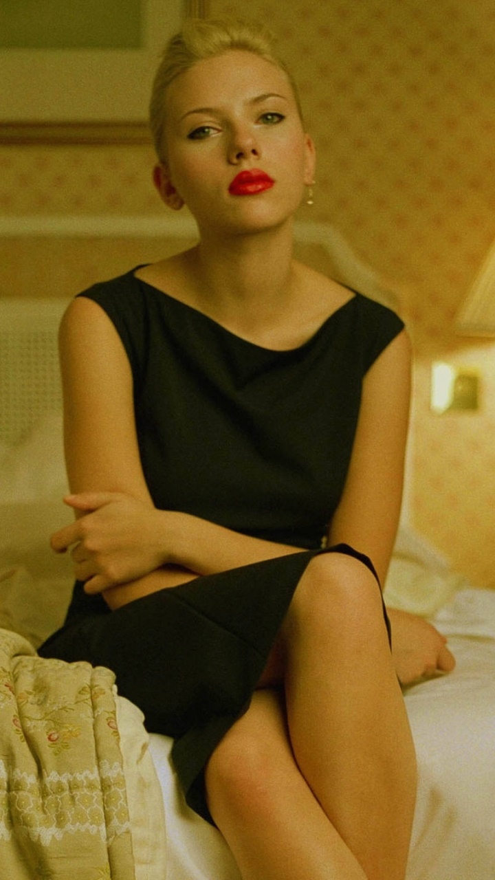 Celebrity Scarlett Johansson, Actress, Lipstick, 720x1280, Phone HD Wallpaper
