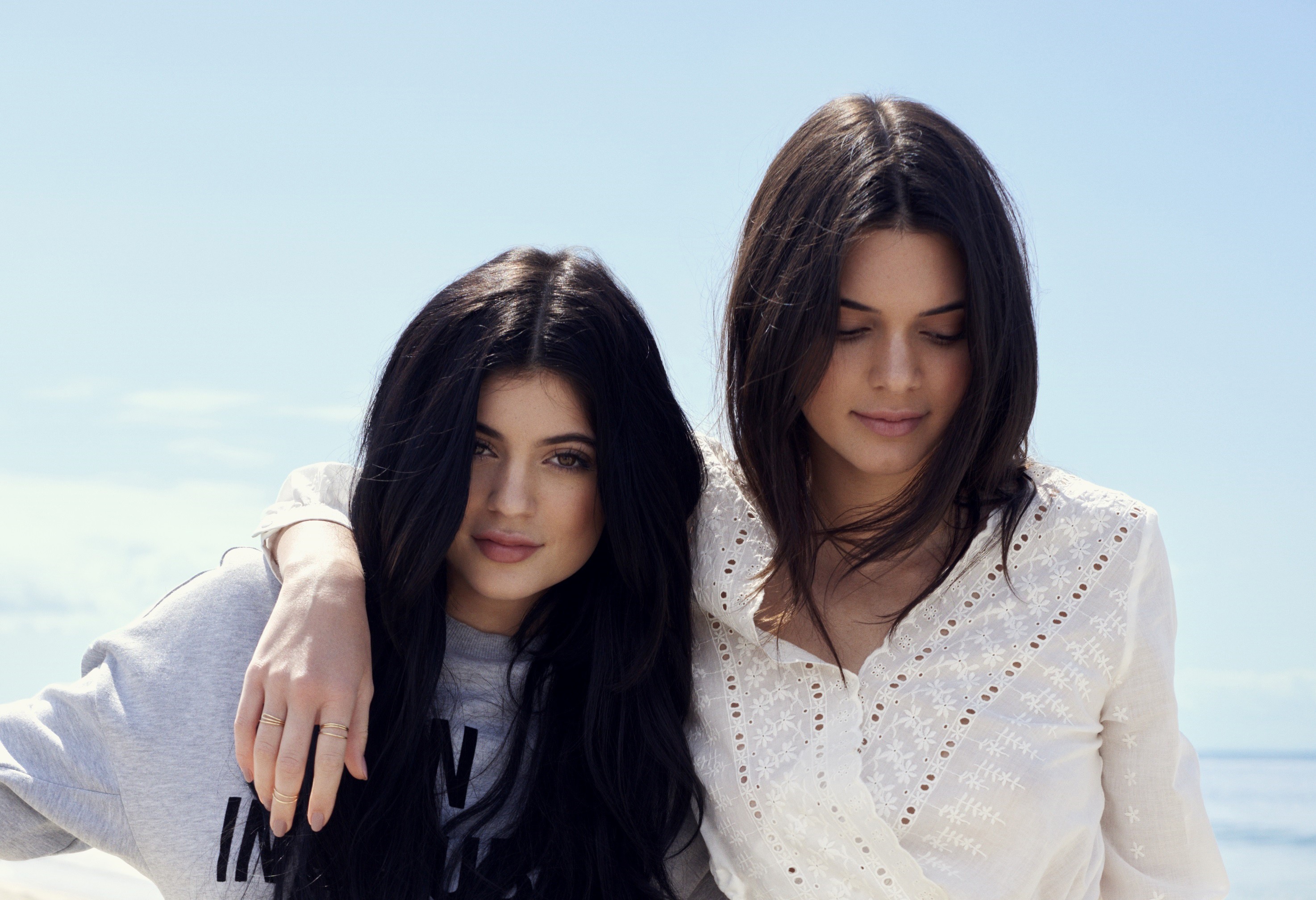 kylie jenner, kendall jenner, celebrities, girls, hd, HD Wallpaper