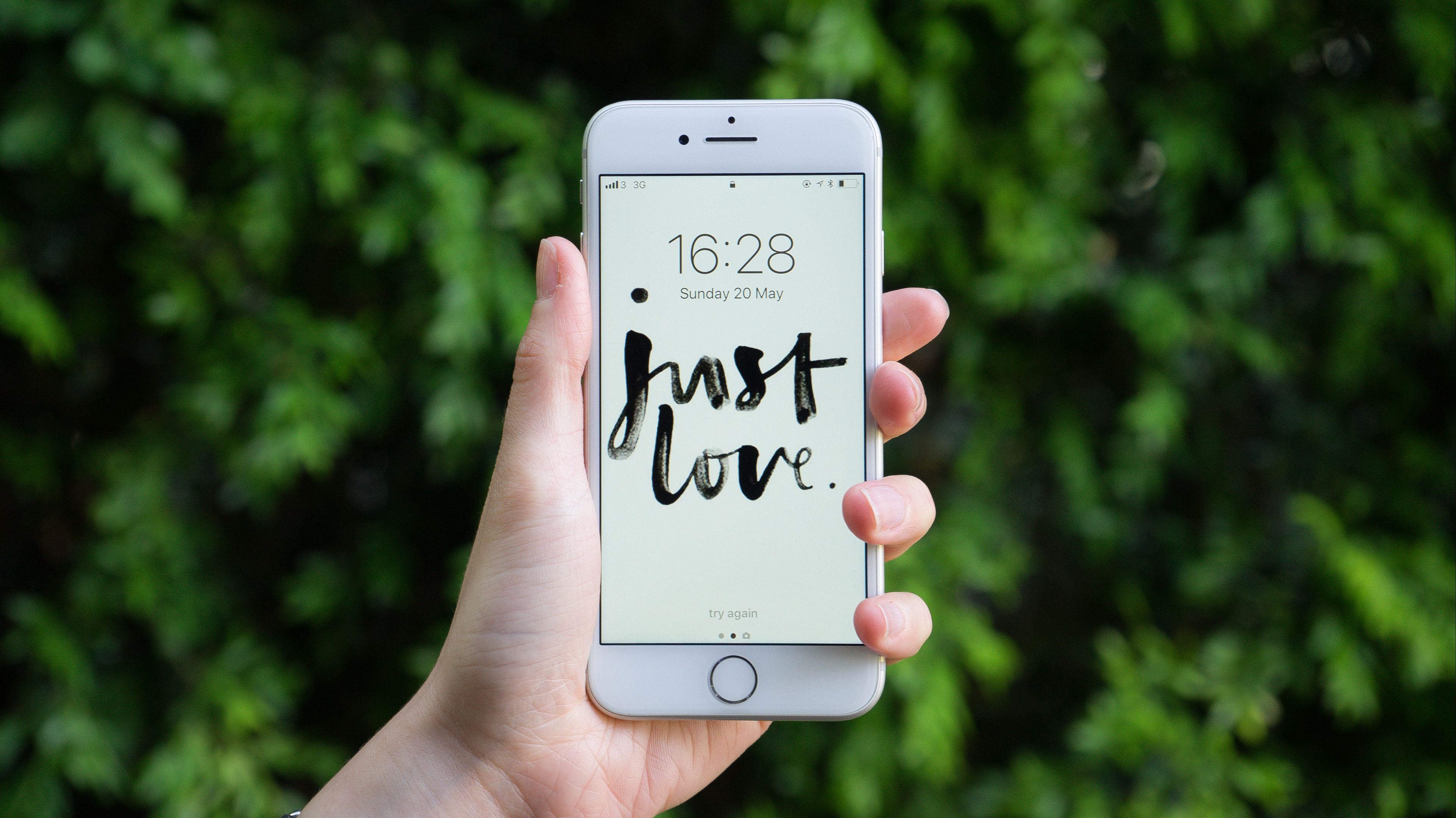 phone, hand, text, phrase, love, 4k, HD Wallpaper