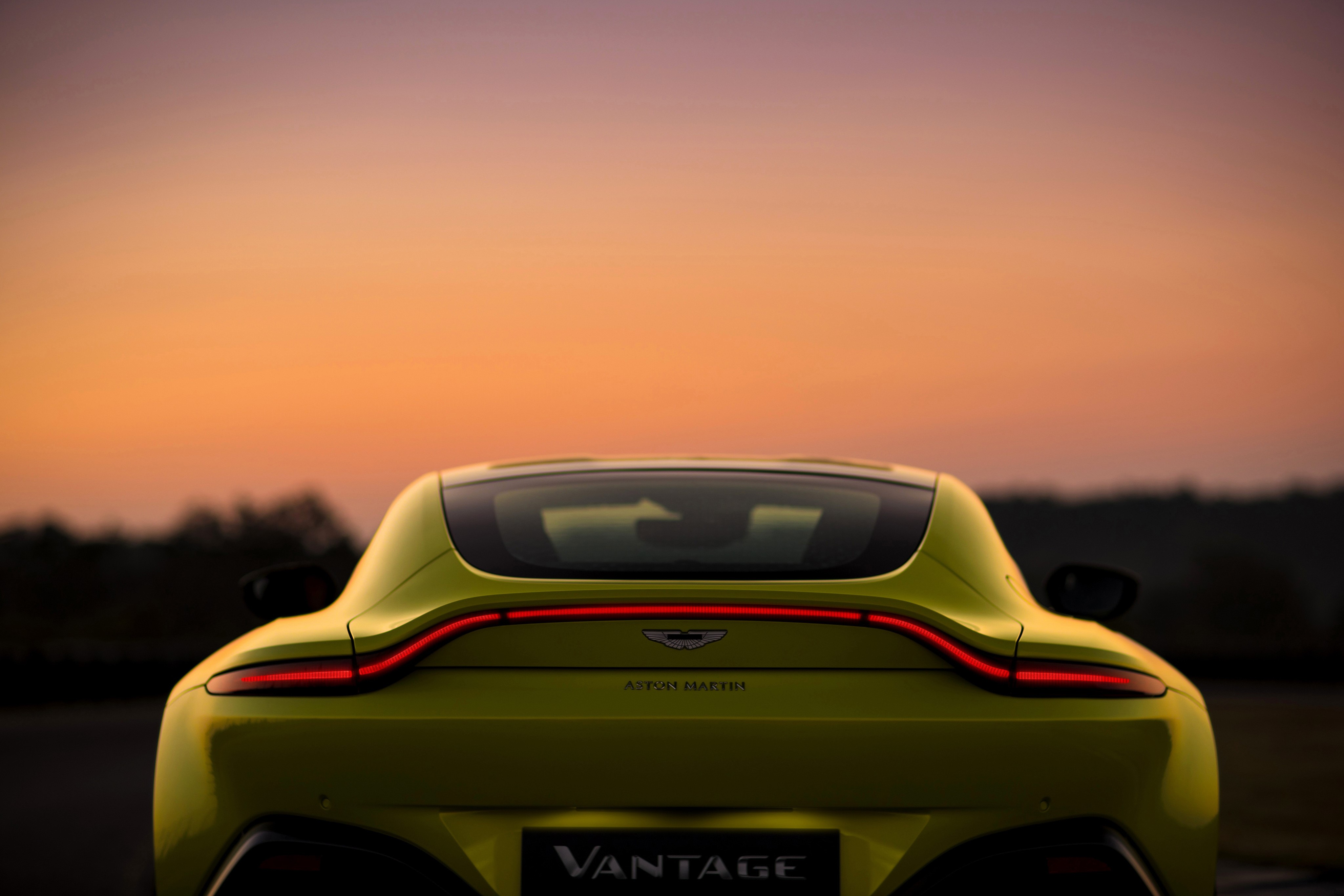 aston martin vantage, aston martin, 2018 cars, 4k, hd, HD Wallpaper
