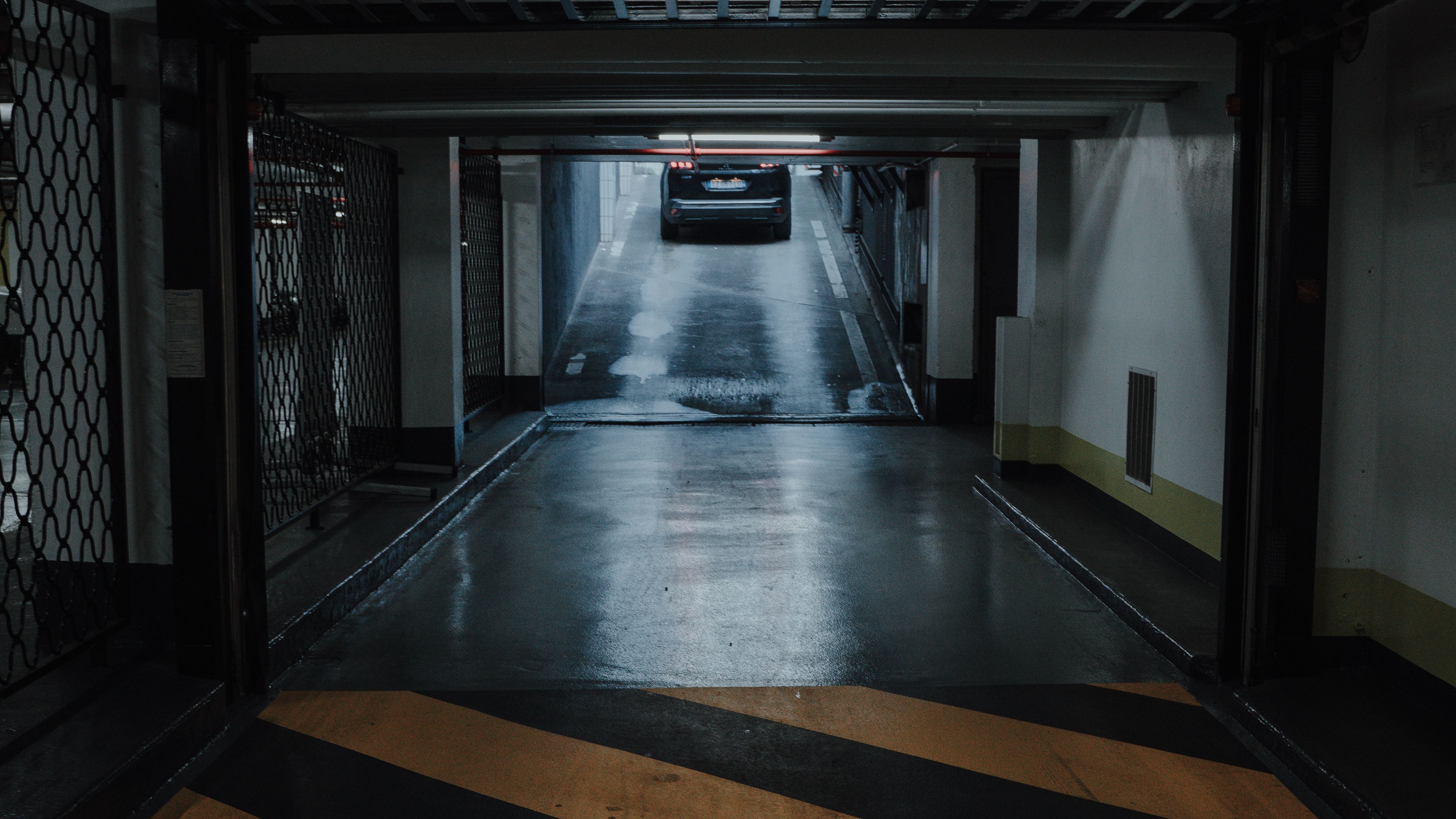 tunnel, corridor, parking, building, marking, 4k, HD Wallpaper