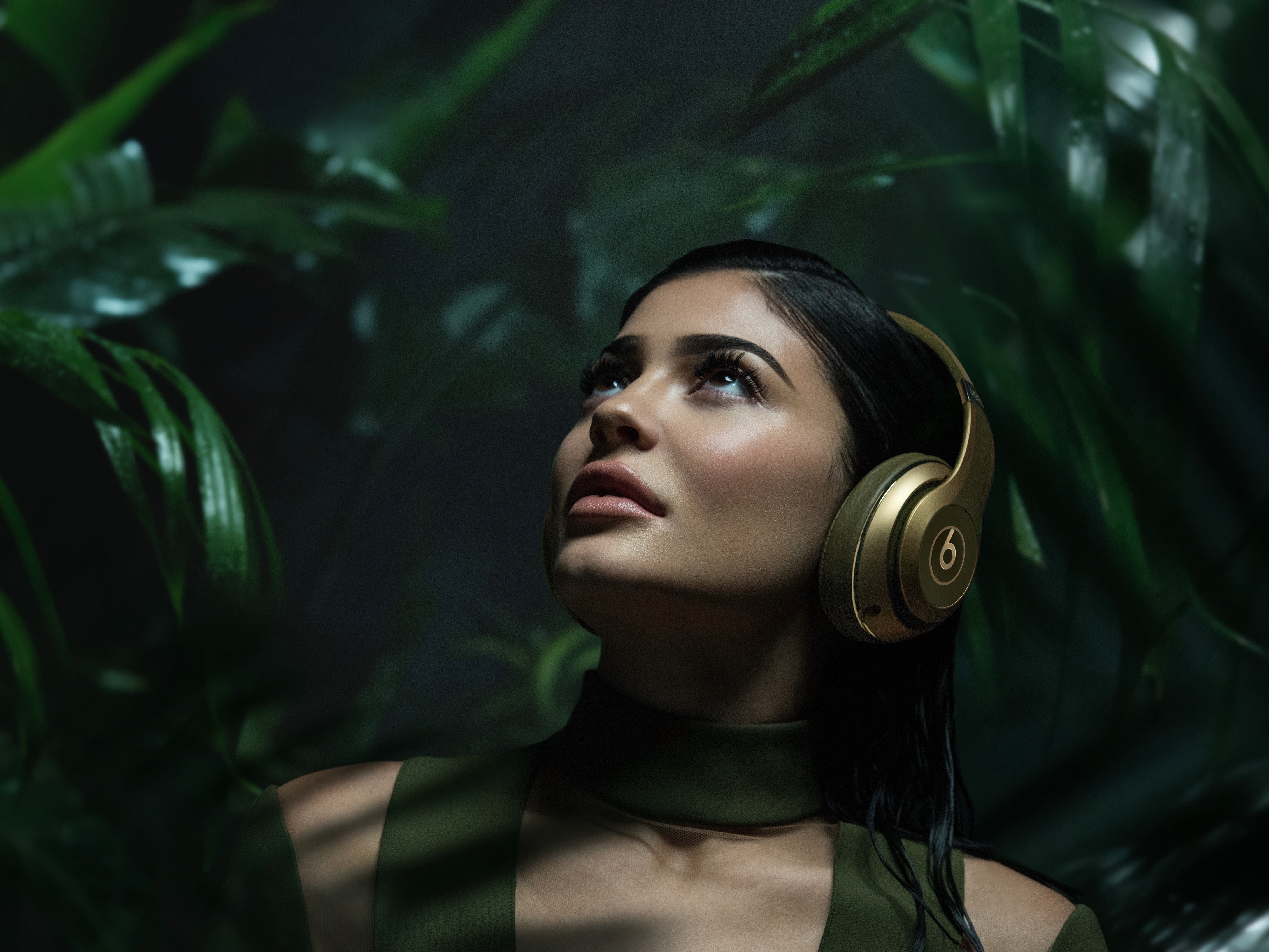 kylie jenner, celebrities, girls, model, hd, 4k, HD Wallpaper