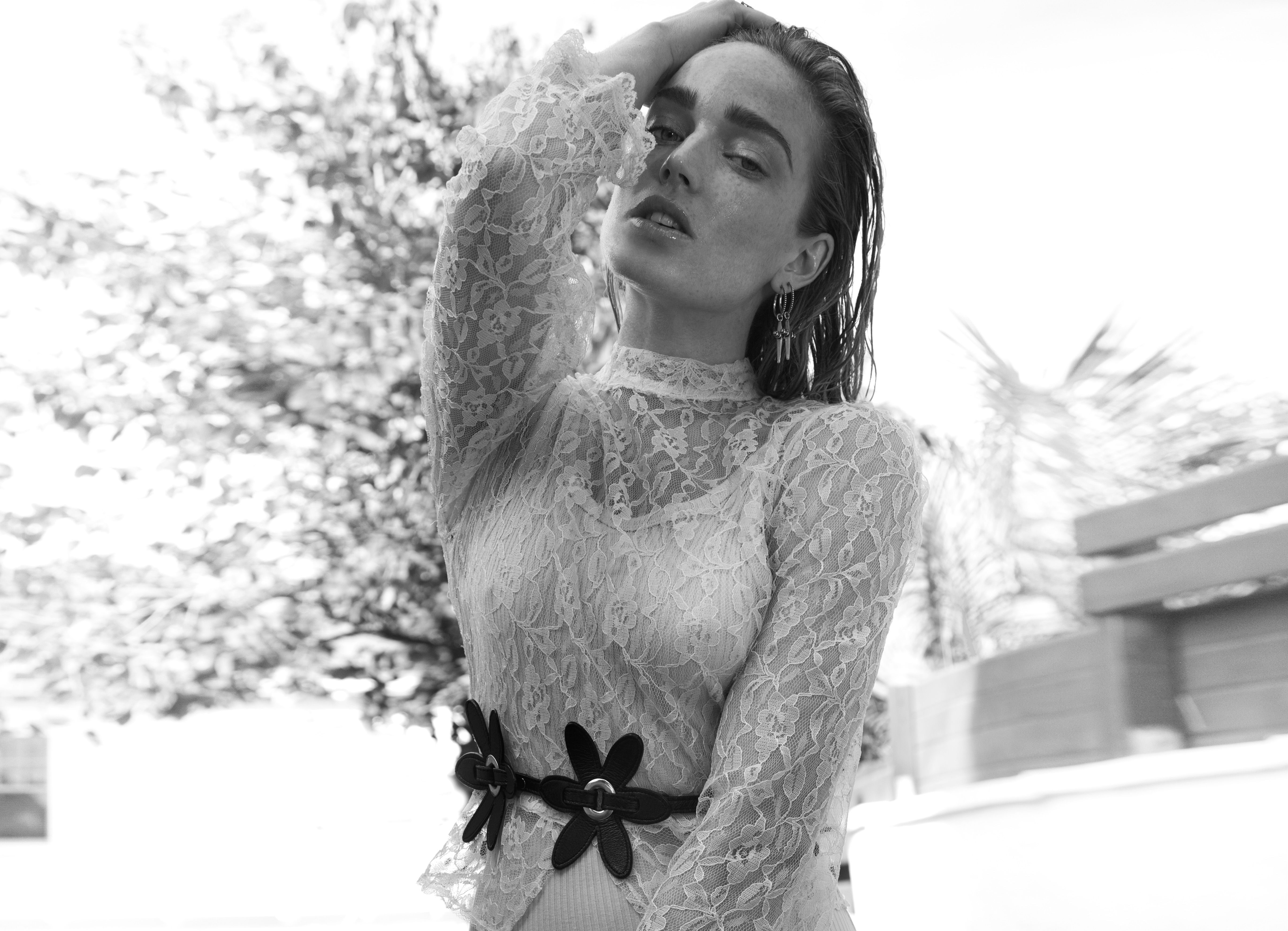 caity lotz, celebrities, girls, hd, 4k, monochrome, black and white, HD Wallpaper