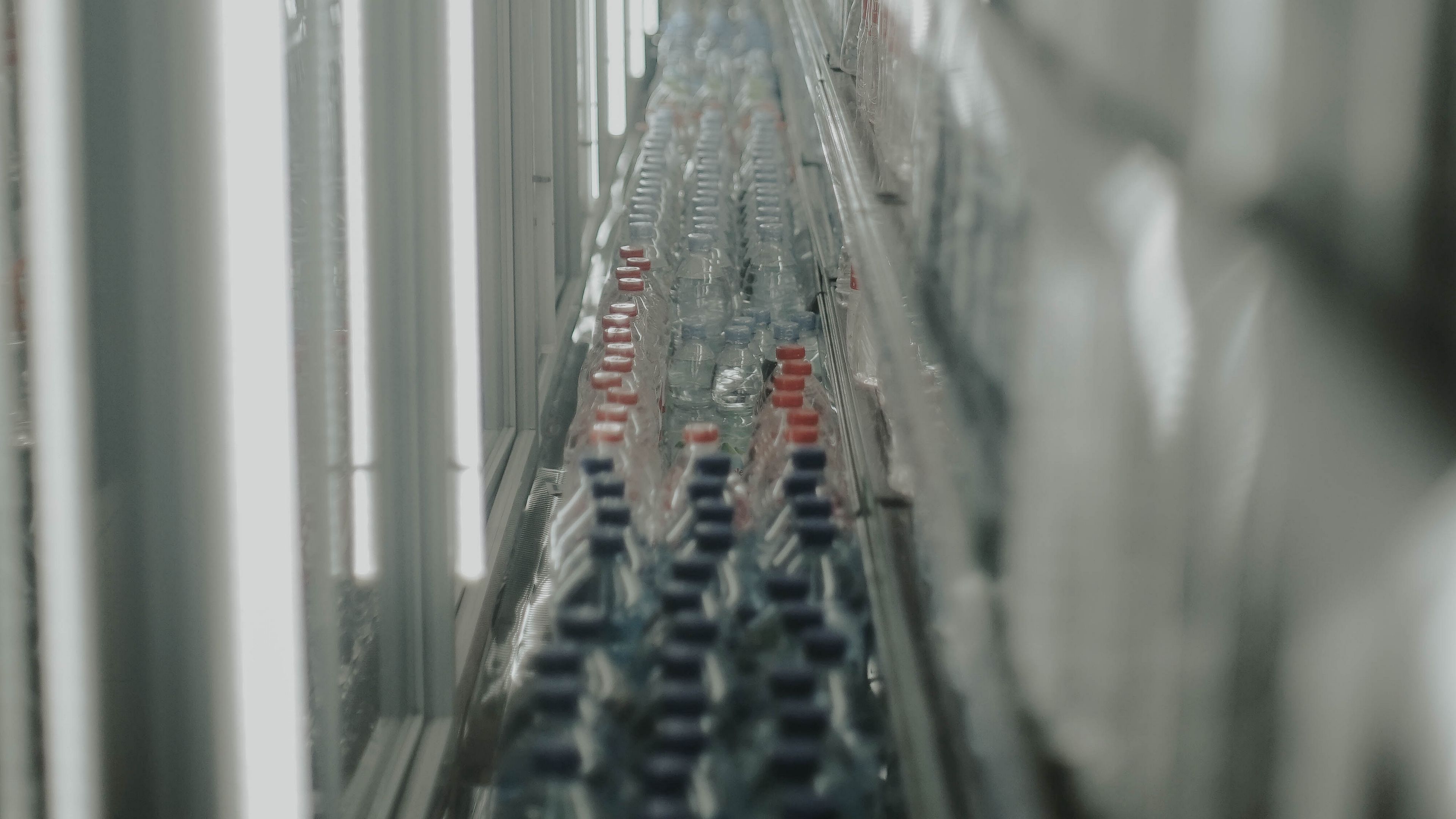 conveyor, bottles, tunnel, light, 4k, HD Wallpaper