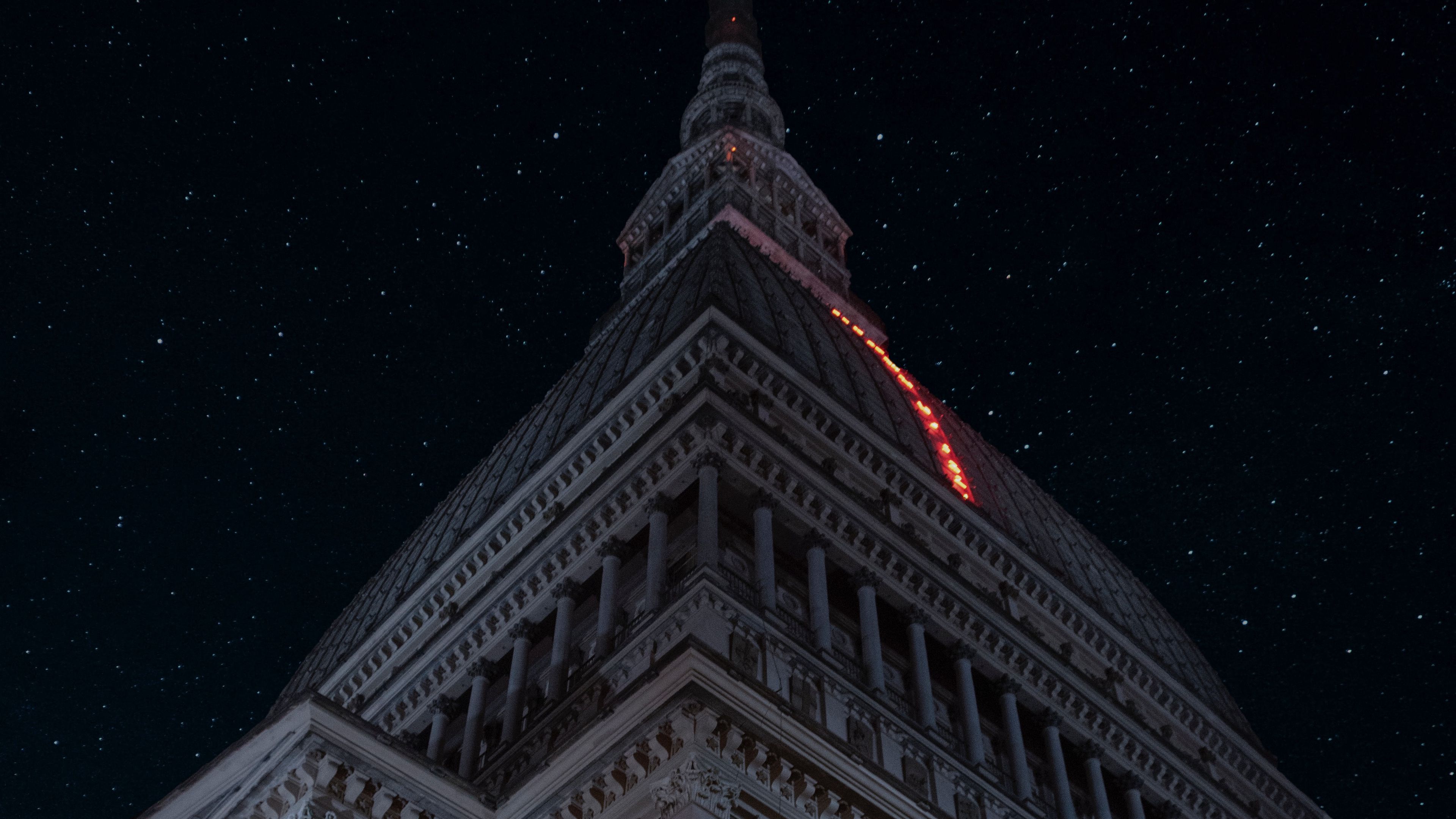 building, architecture, night, starry sky, dark, 4k, HD Wallpaper