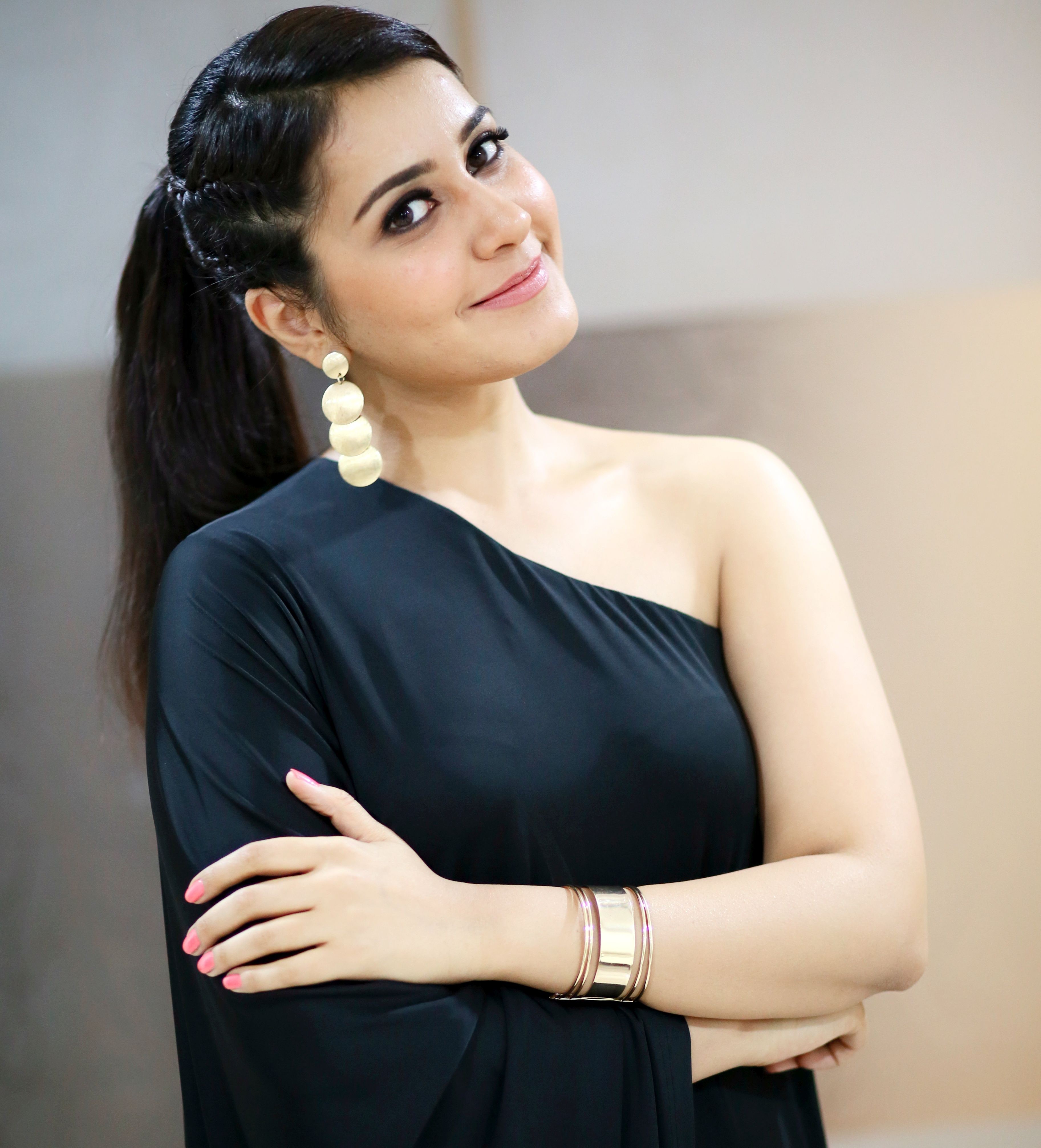 rashi khanna, indian celebrities, girls, desi girls, HD Wallpaper