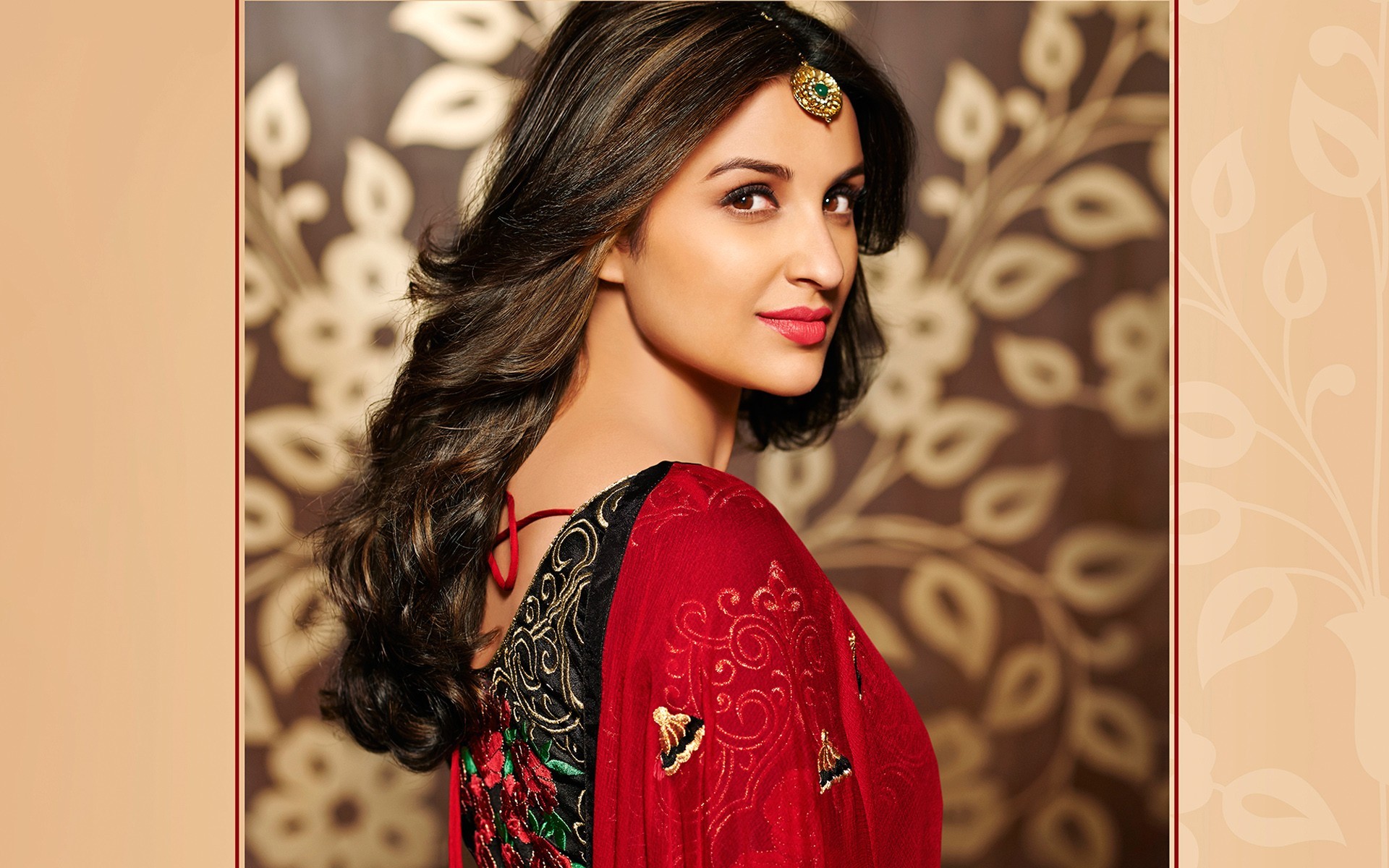 parineeti chopra, celebrities, girls, desi girls, indian celebrities, HD Wallpaper
