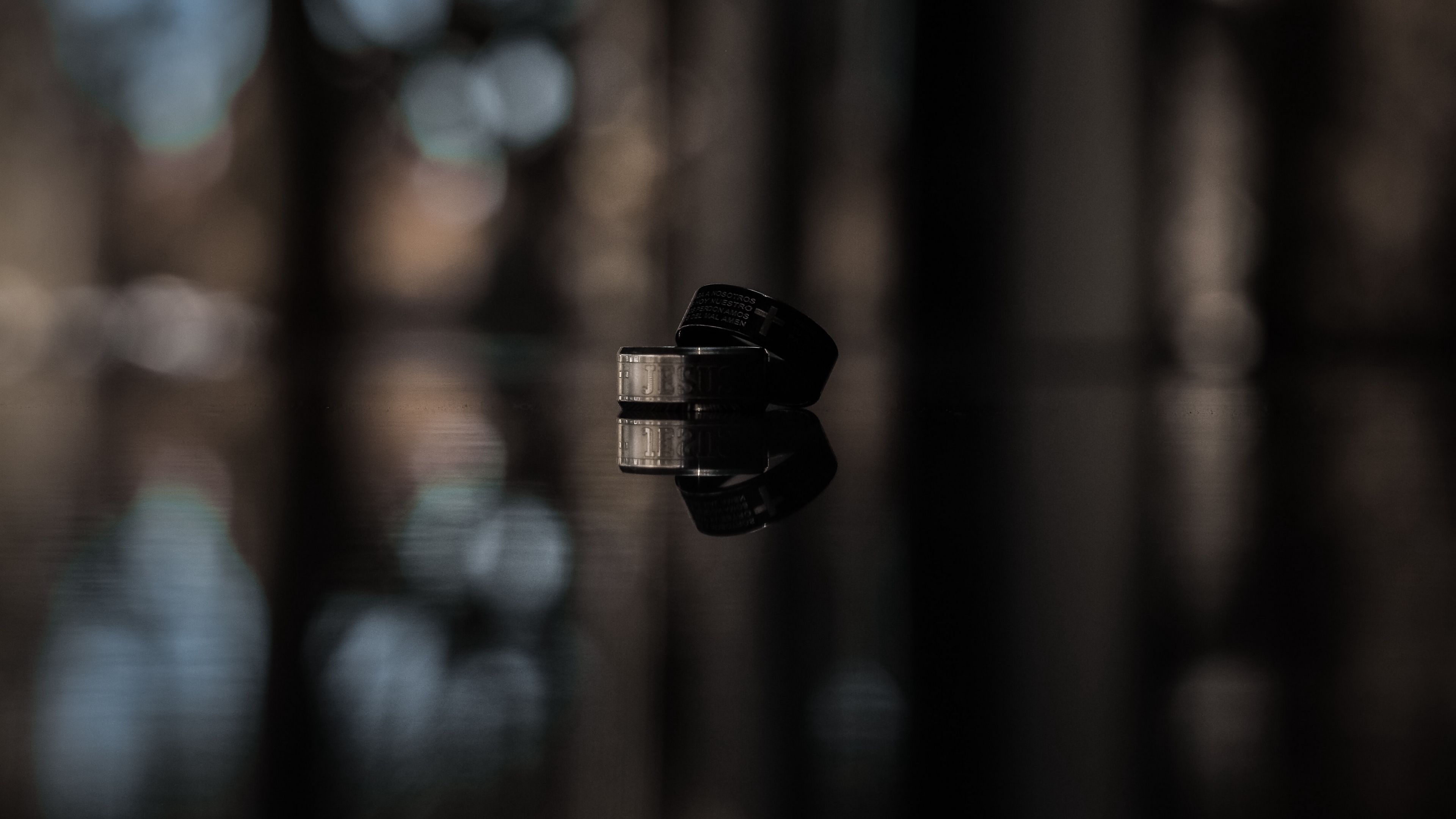bracelet, jewelry, accessory, dark, 4k, HD Wallpaper