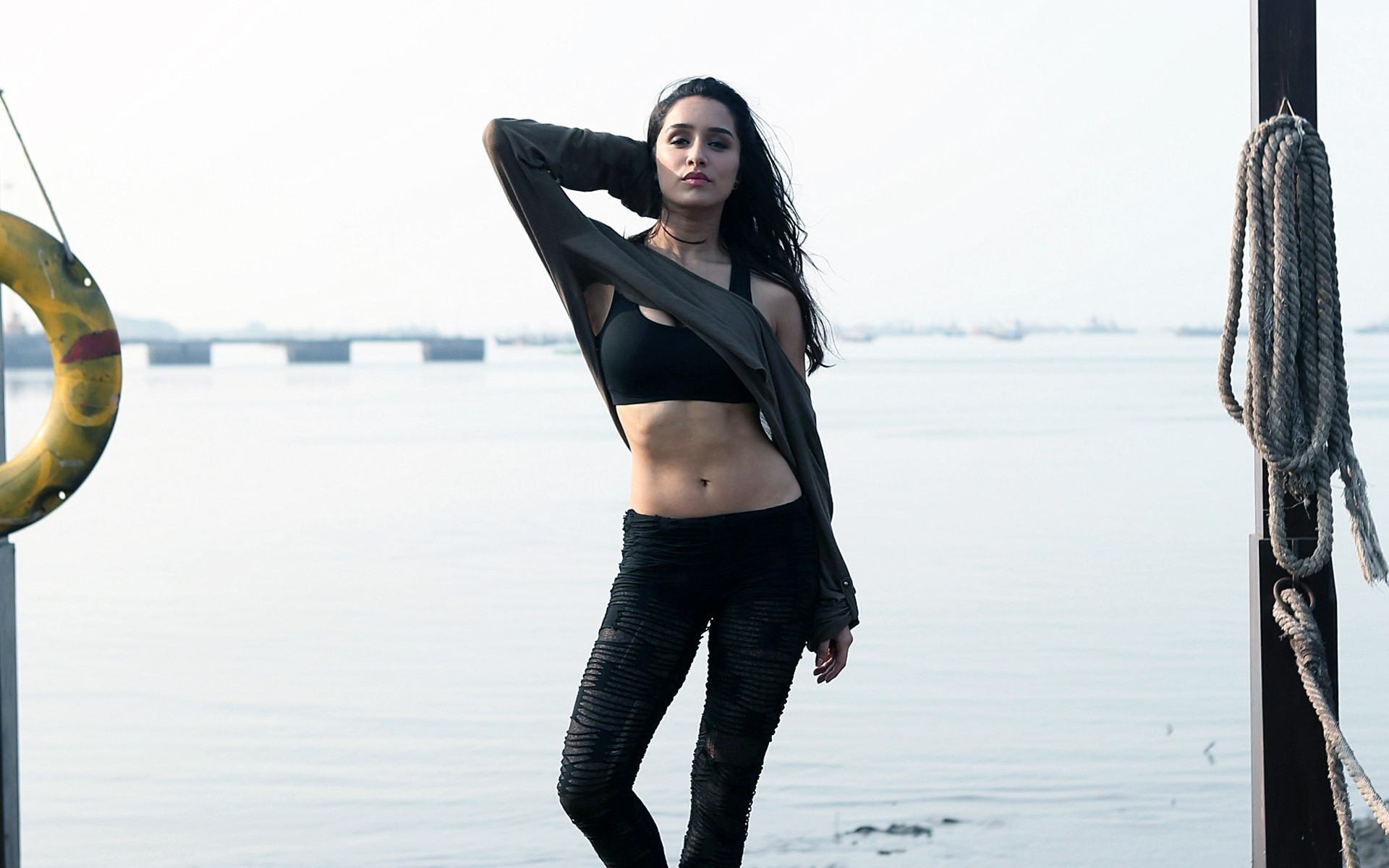 black, shraddha kapoor, indian movies, indian celebrities, girls, HD Wallpaper