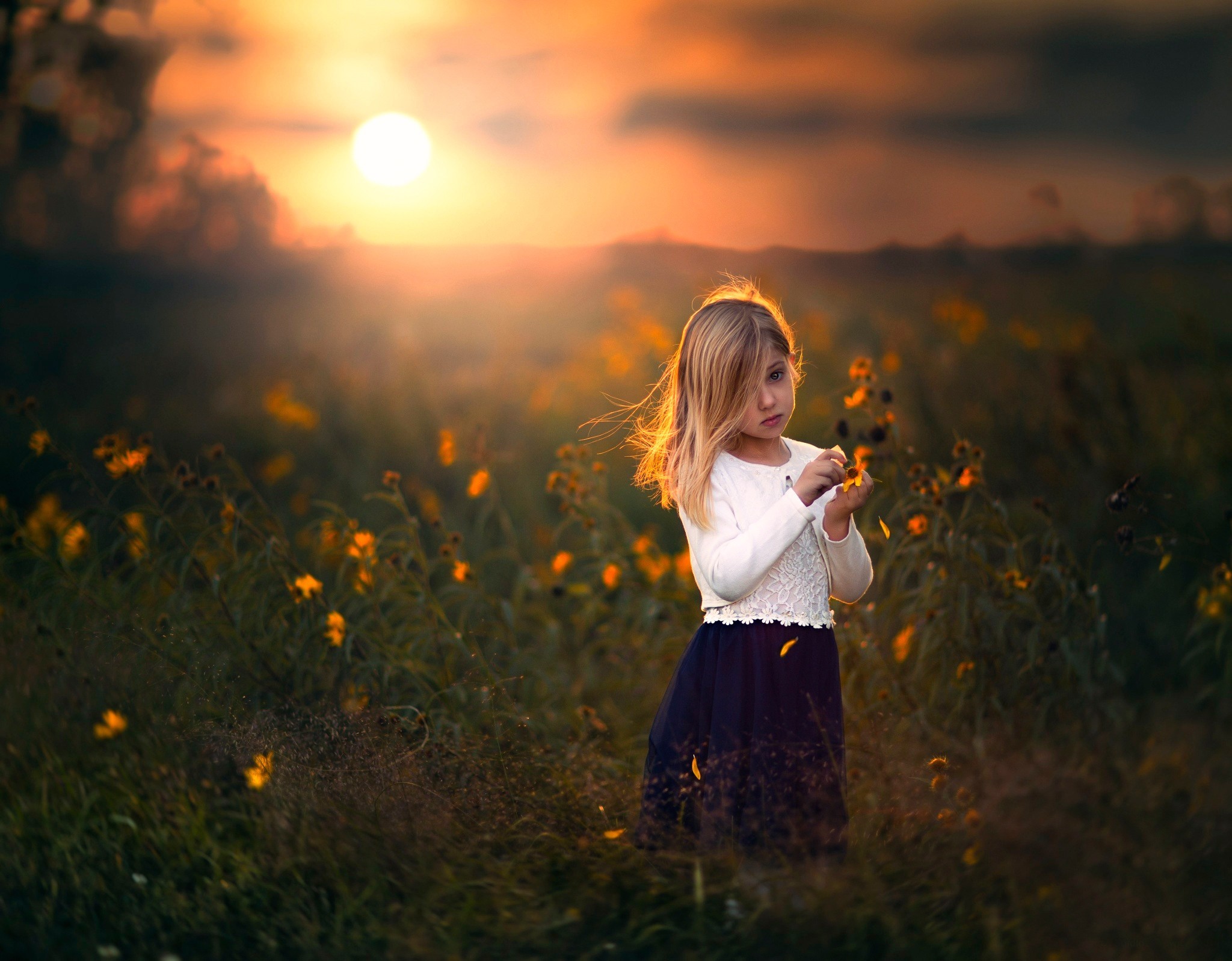little girl, cute, children, flowers, hd, HD Wallpaper