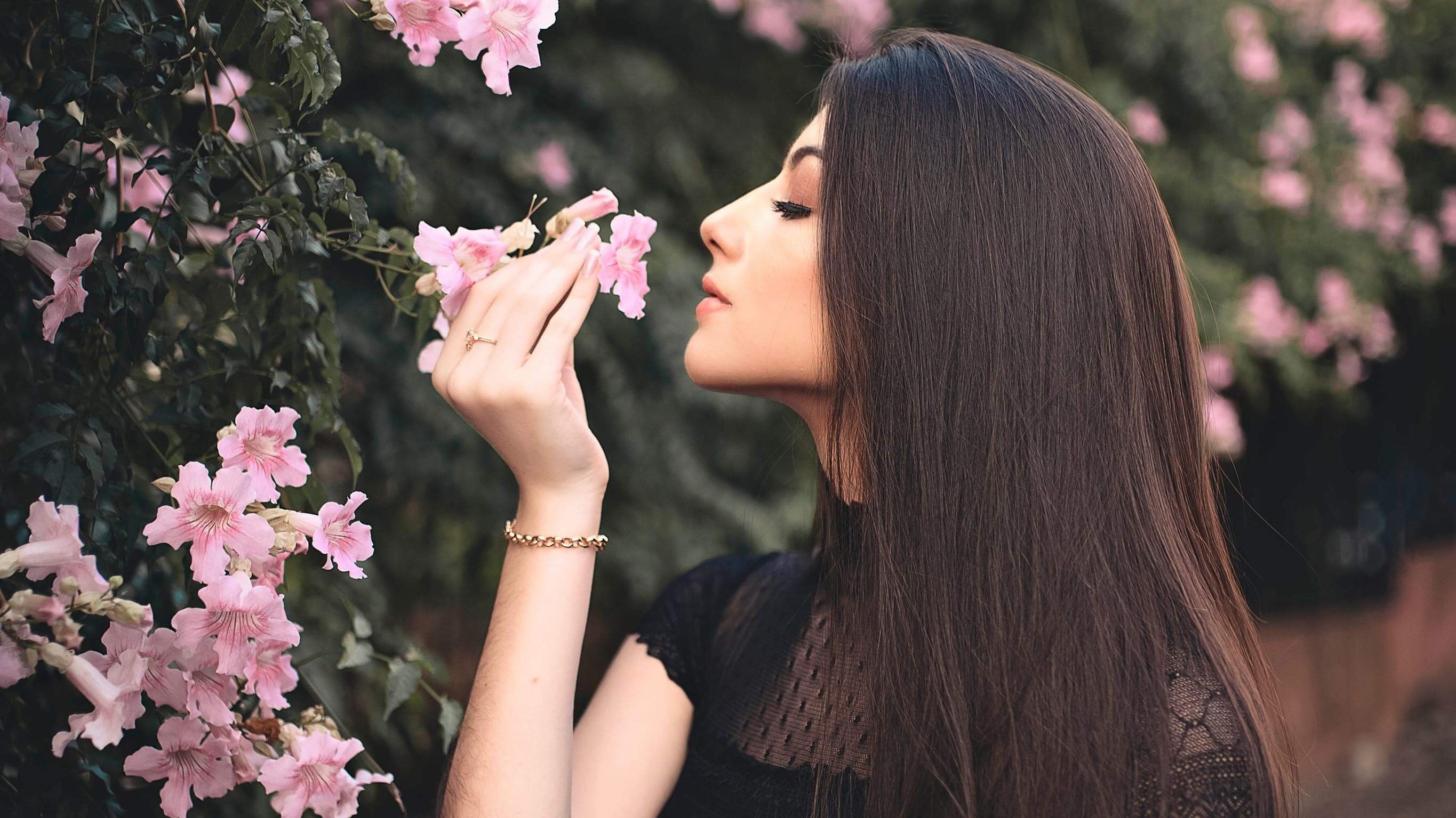 girls, model, hd, photography, flowers, HD Wallpaper