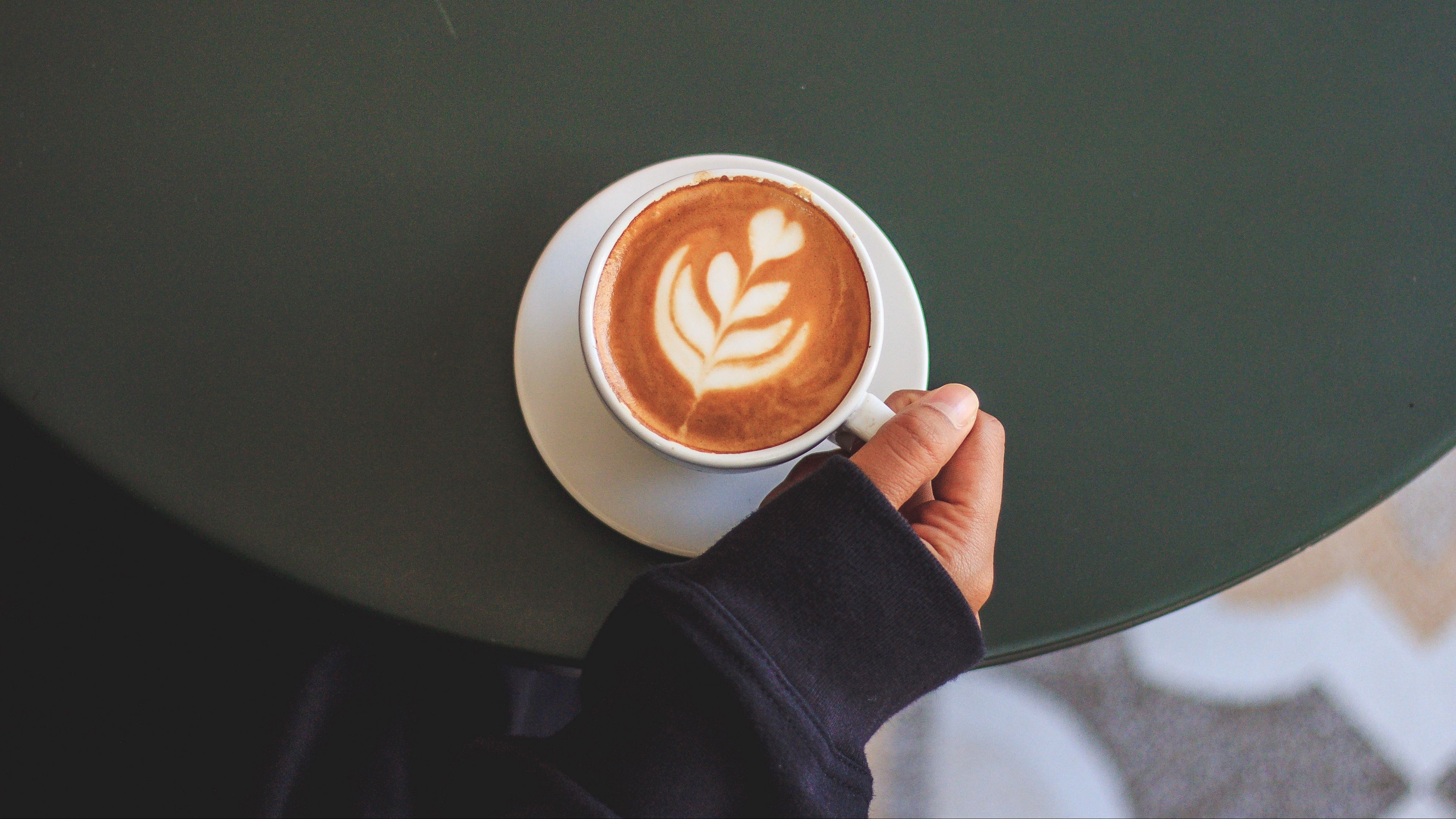 cup, coffee, hand, drink, foam, 4k, HD Wallpaper