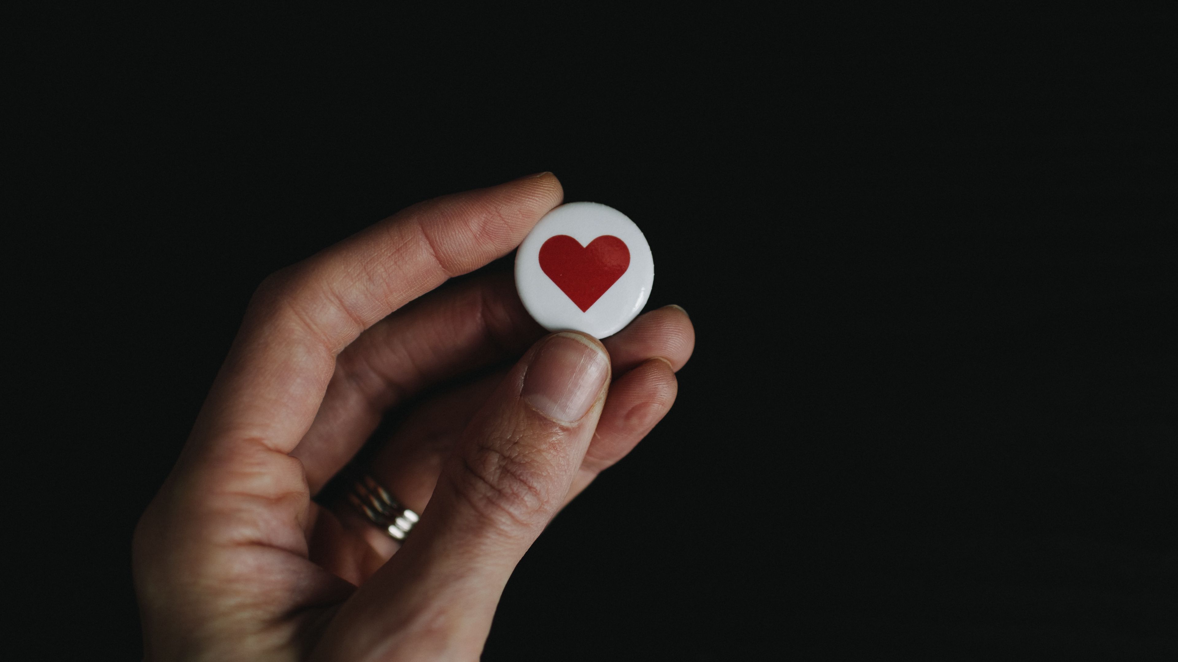 heart, button, hand, love, symbol, 4k, HD Wallpaper