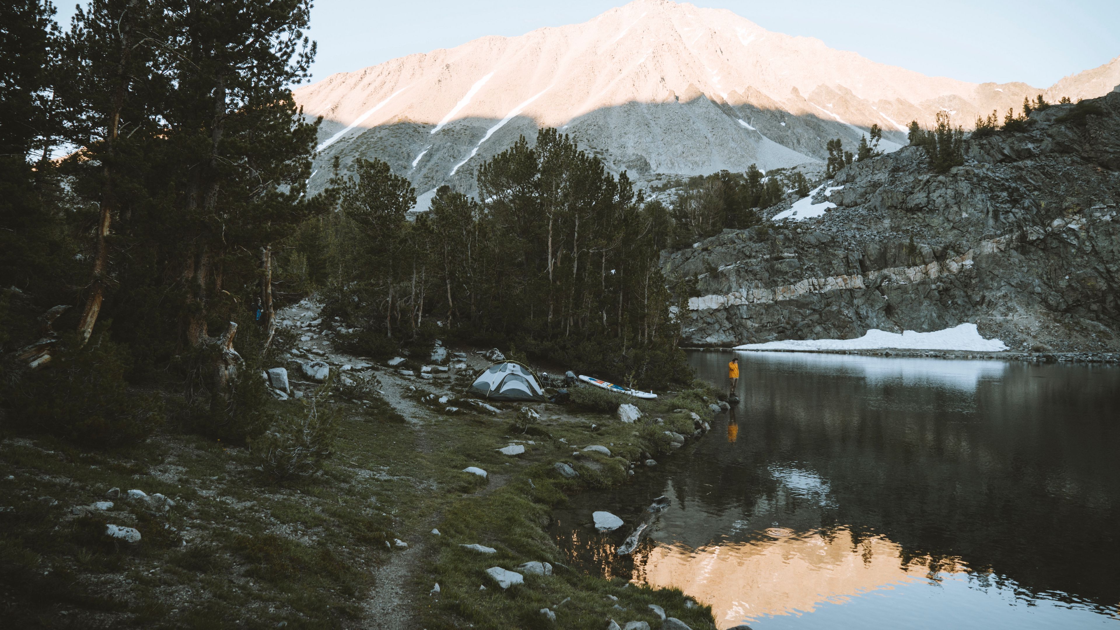 lake, mountains, shore, man, camping, nature, 4k, HD Wallpaper