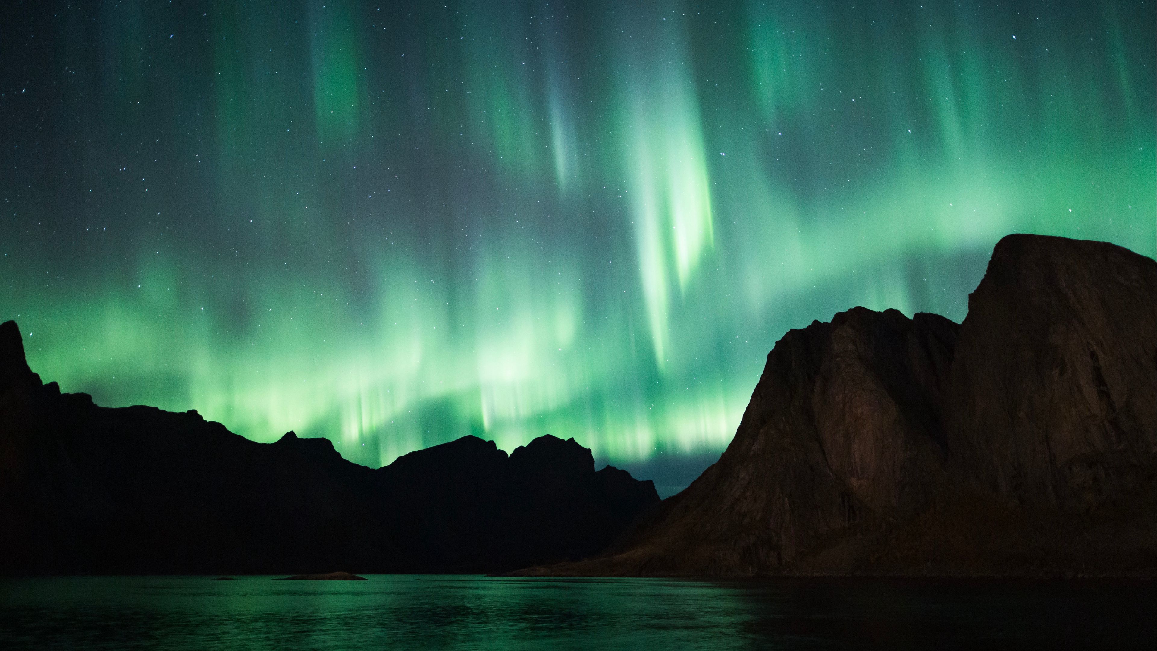northern lights, aurora, mountains, lake, night, 4k, HD Wallpaper
