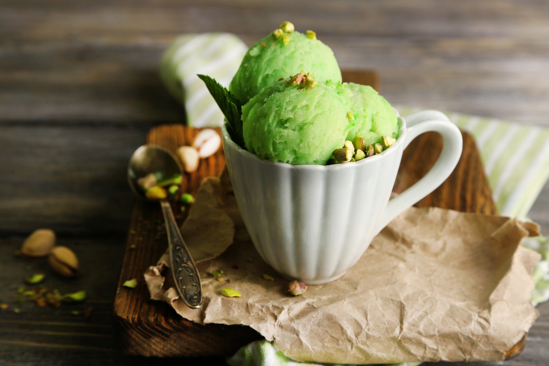 still life, food, cup, dessert, pistachios, ice cream, HD Wallpaper