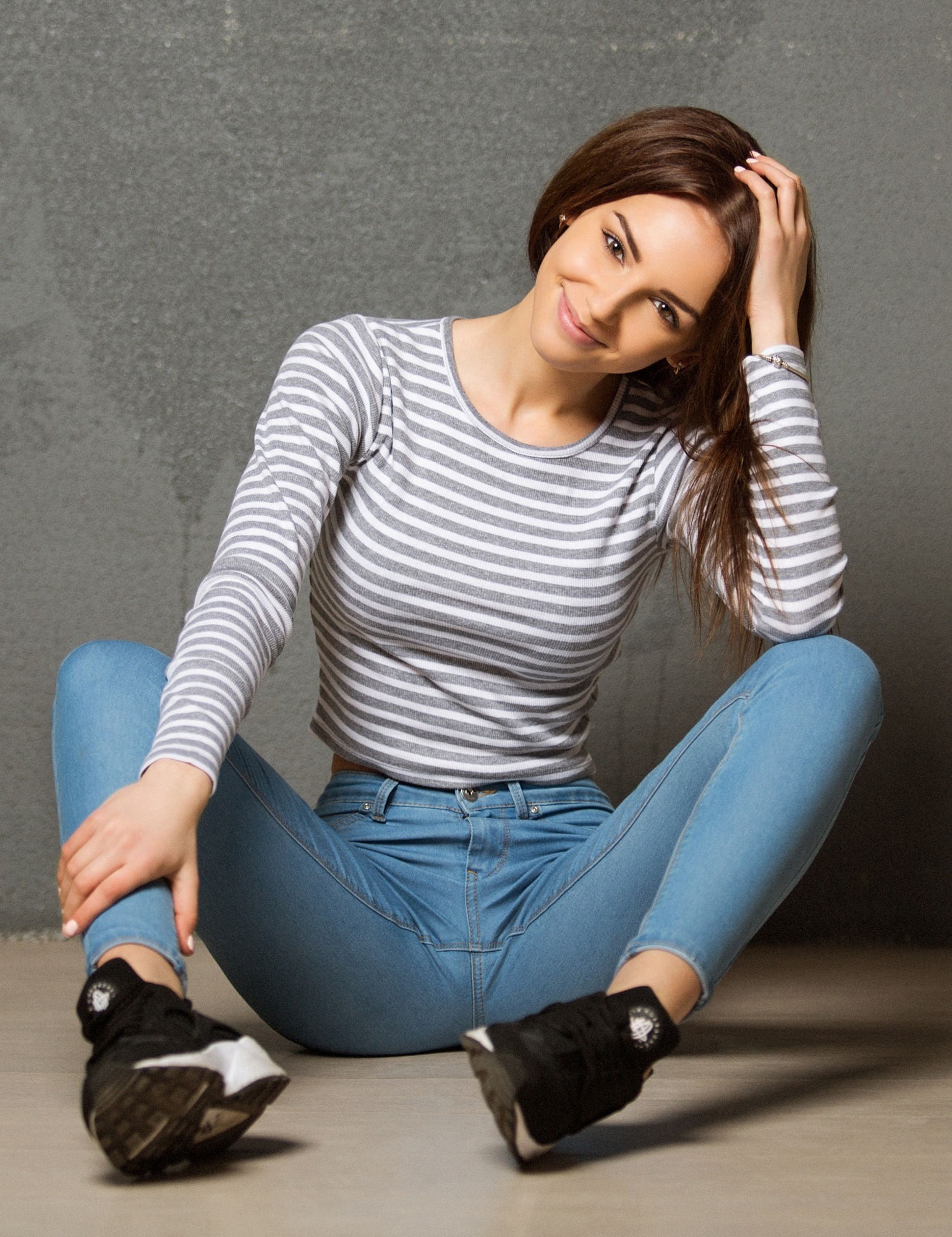 neck, fashion Model, model, sleeved, beauty, front view, looking At Camera, flooring, white, hopelessness, s, Galina Dubenenko, young Adult, 1080P, problems, Phone HD Wallpaper