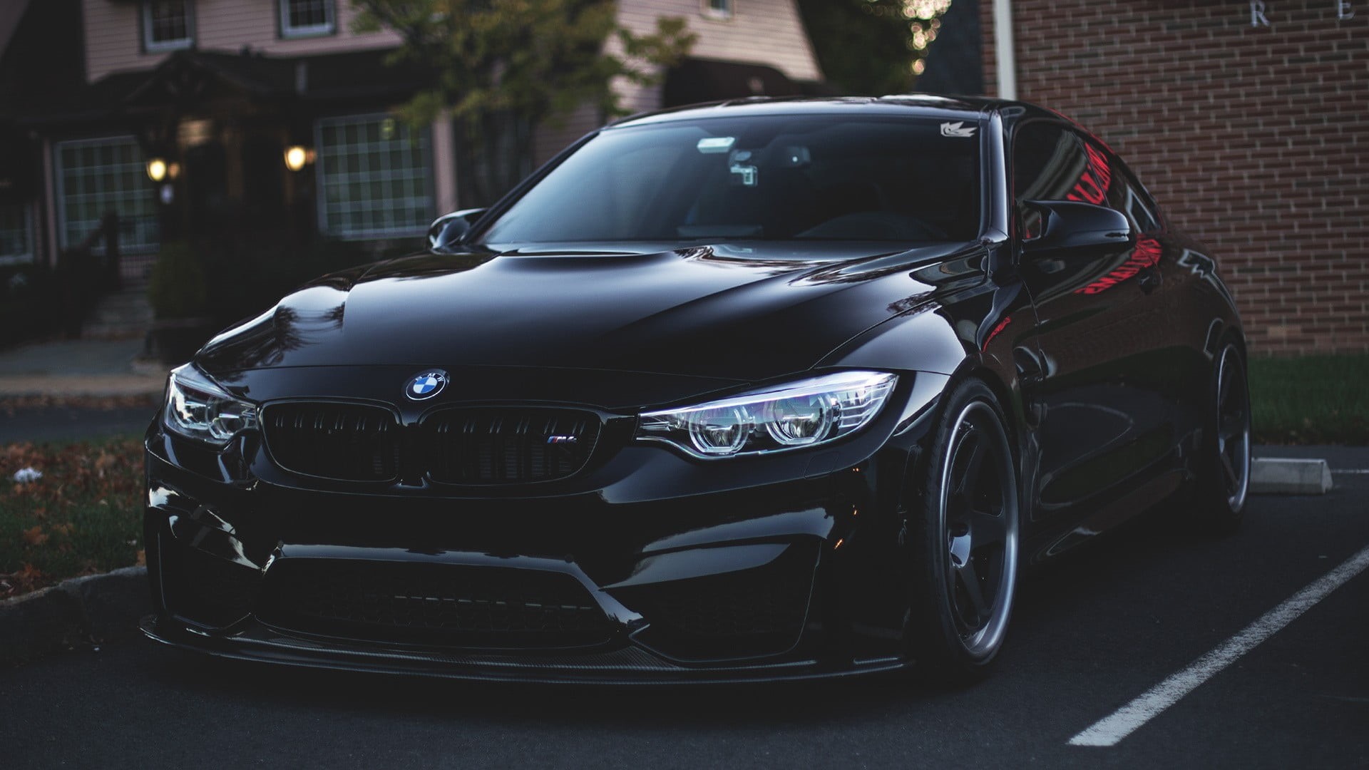 building exterior, stationary, luxury, motor vehicle, outdoors, headlight, parking, black, city, car, BMW, focus on foreground, land vehicle, BMW M4, architecture, HD Wallpaper