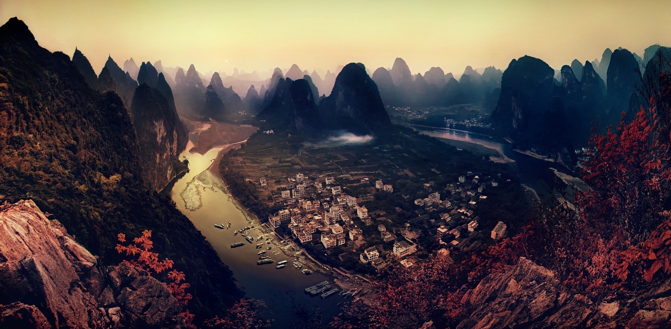 solid, s, guangxi Zhuang Autonomous Region - China, painting, city, rock - Object, outdoors, land, eyeview, adventure, field, summer, famous Place, mist, HD Wallpaper