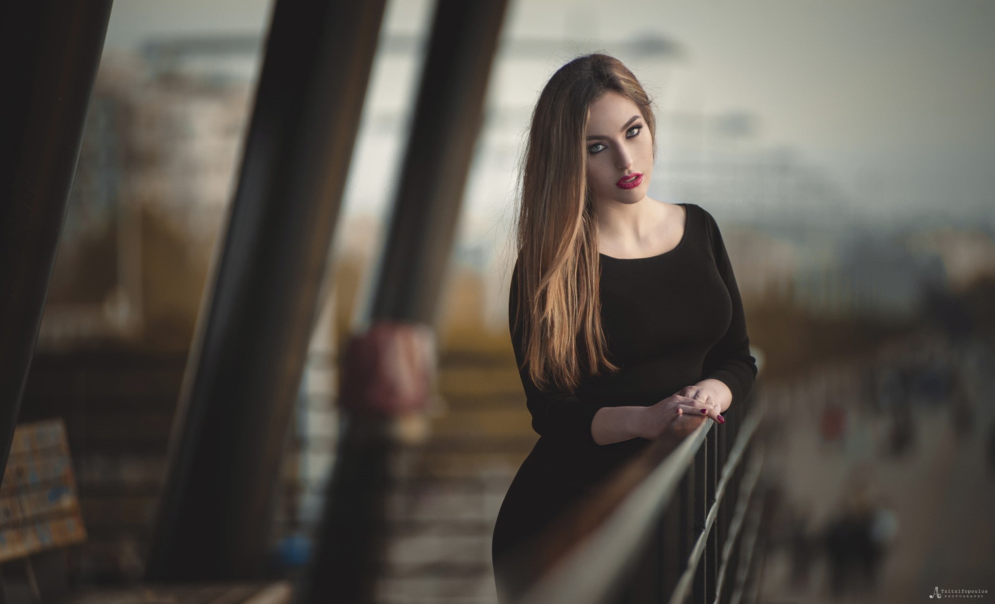 1080P, portrait, young adult, brown hair, women, beauty, beautiful woman, lifestyles, focus on foreground, contemplation, looking at viewer, hair, hairstyle, HD Wallpaper