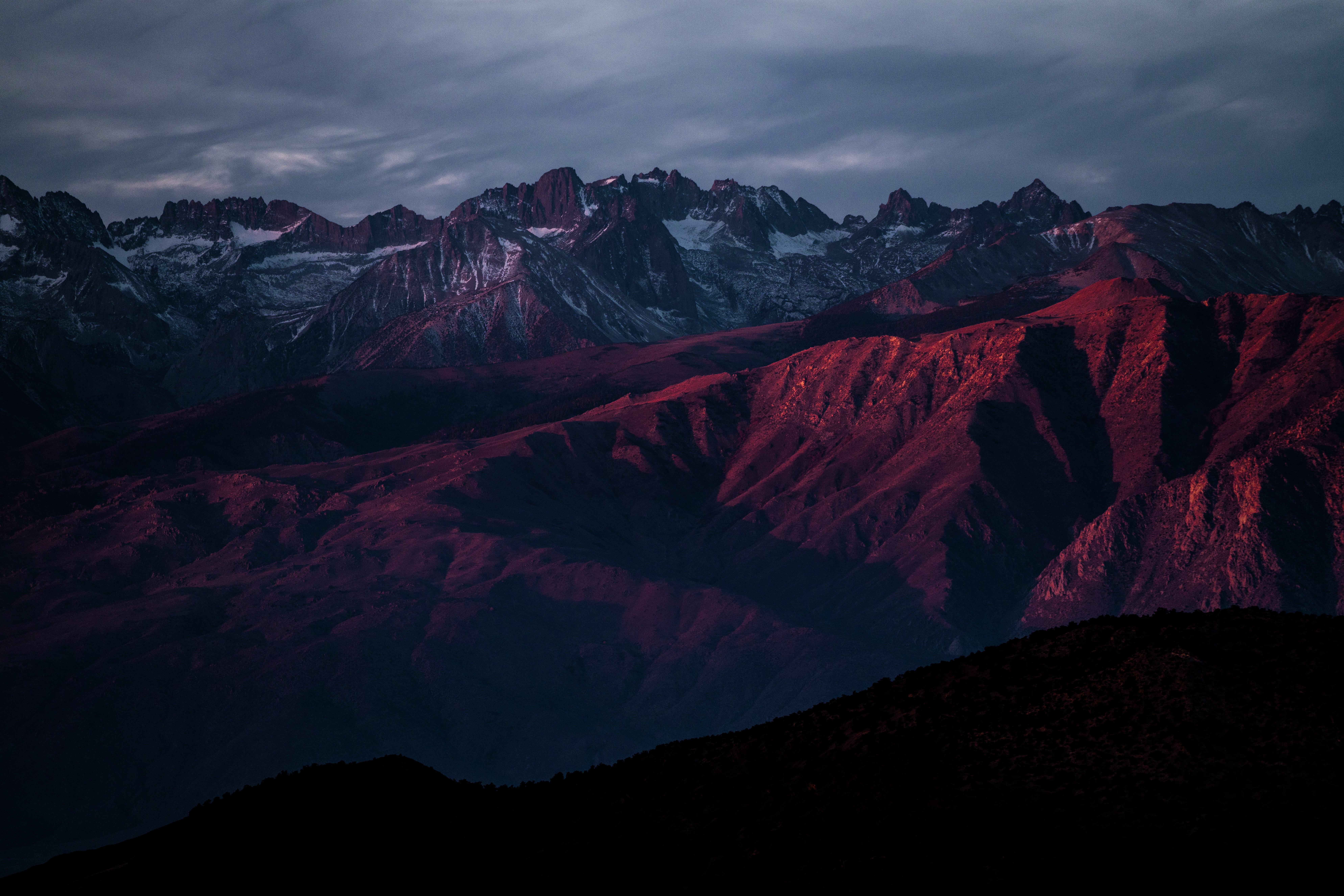 mountain ridge, snow, moutains, desktop backgrounds, scenics - nature, rock formation, mountain, desktop background, brown, erosion, tranquility, beauty in nature, HD Wallpaper