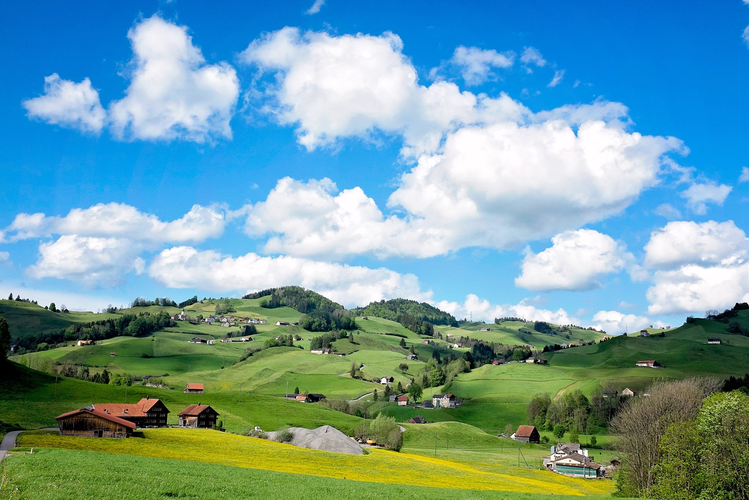 blue, daytime, 2K, outdoors, cloud - Sky, nature, landscape photography, hill, agriculture, Switzerland, grass field, meadow, Cloud, Fujifilm  X100S, green, HD Wallpaper