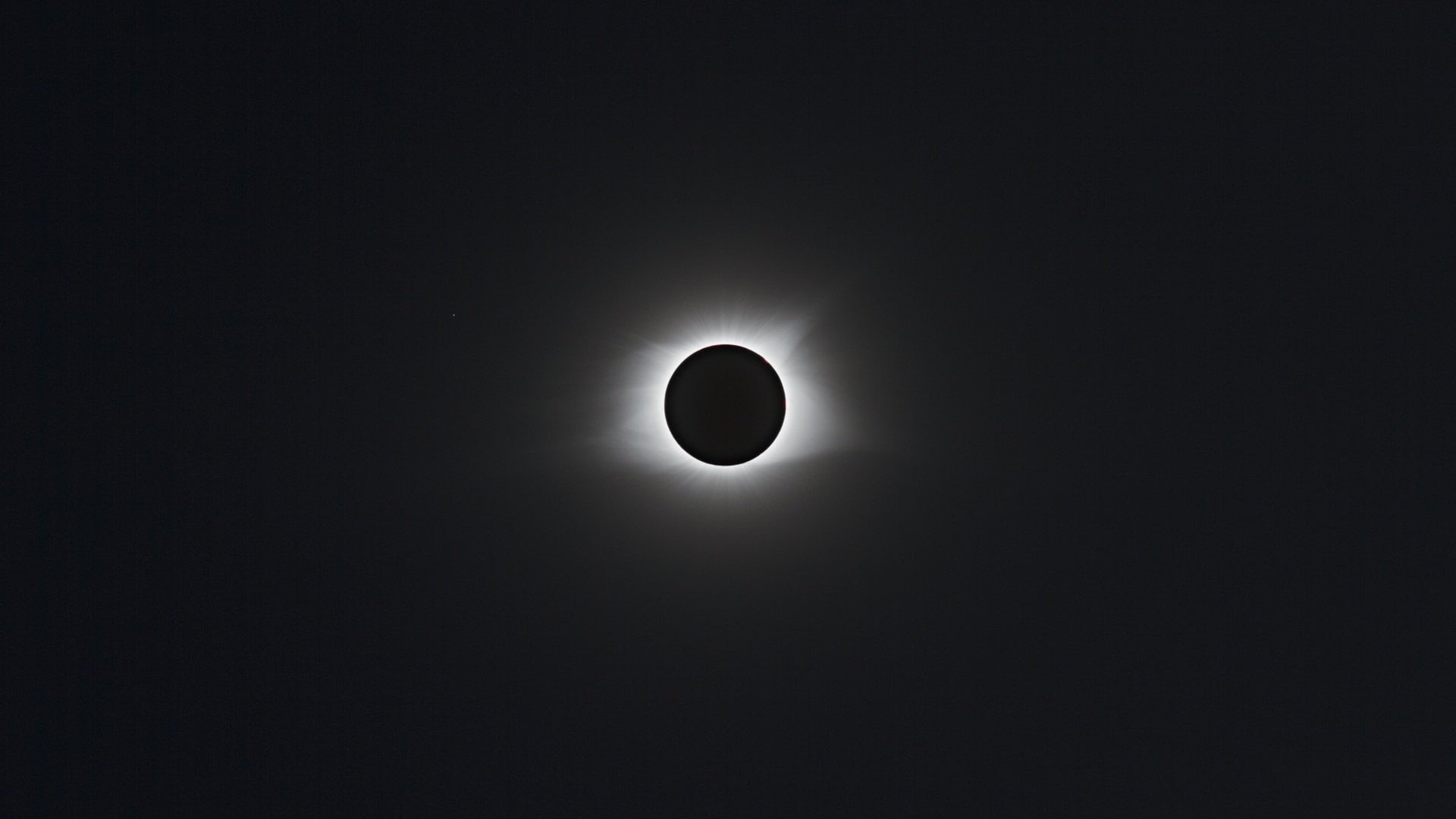 sky, moon, night, dark, luminosity, black background, beauty in nature, circle, no people, silhouette, minimalism, shape, geometric shape, digital, eclipse, HD Wallpaper