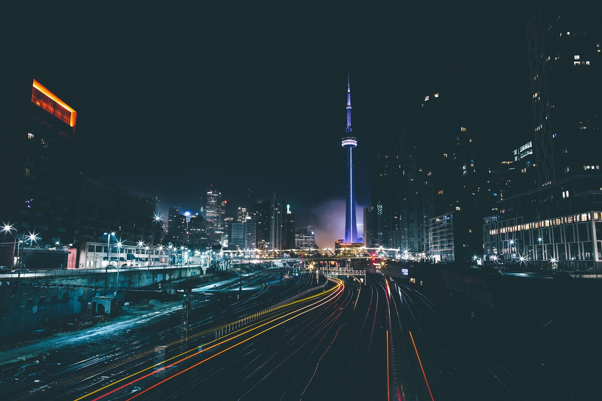 office building exterior, motion, night, dark, dusk, photo, building Exterior, lighting Equipment, light, cultures, built Structure, modern, asia, urban Scene, HD Wallpaper