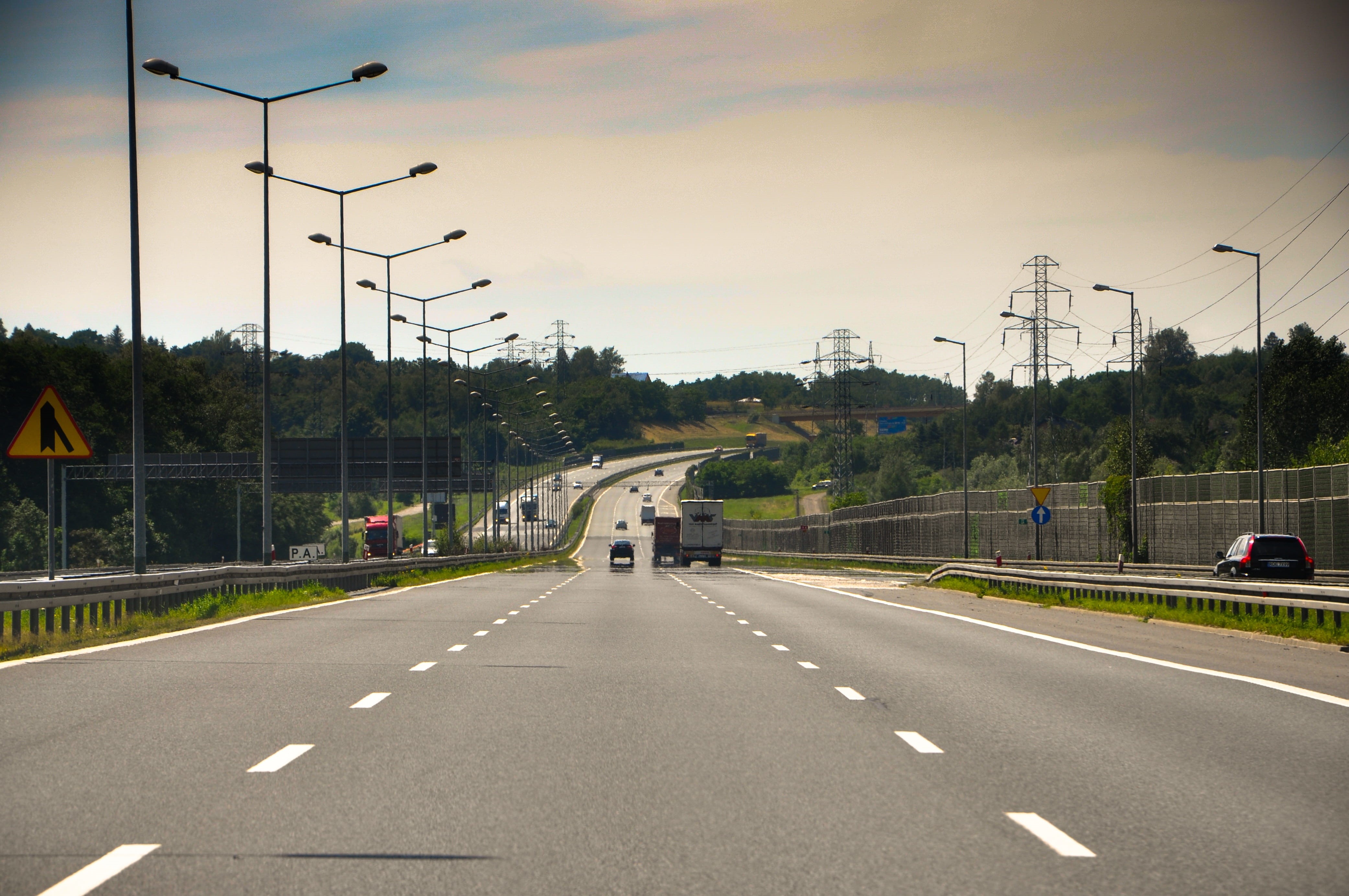 road marking, day, outdoors, land vehicle, seat belts, cars, marking, street, direction, 4K, Highway, mode of transportation, Landscape, no people, lanterns, HD Wallpaper