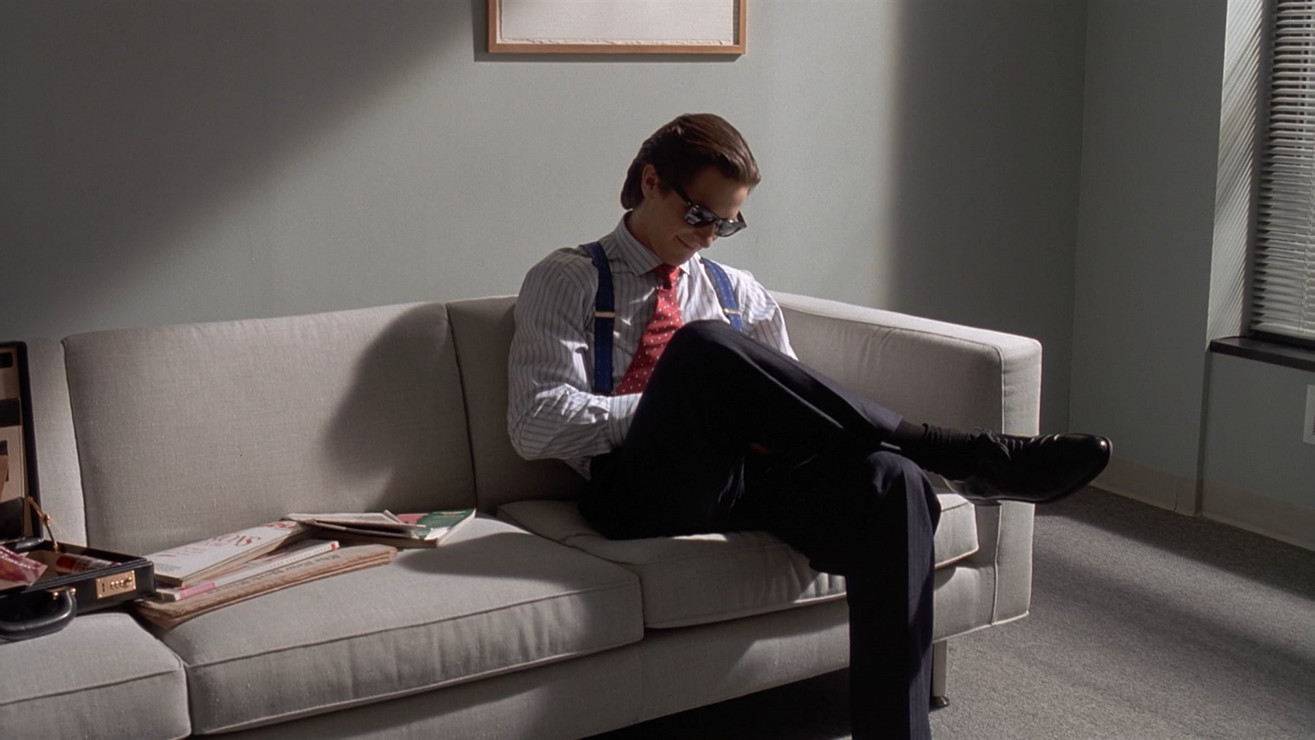 full length, lifestyles, Christian Bale, holding, sitting, connection, real people, communication, sofa, activity, 1080P, technology, American Psycho, HD Wallpaper