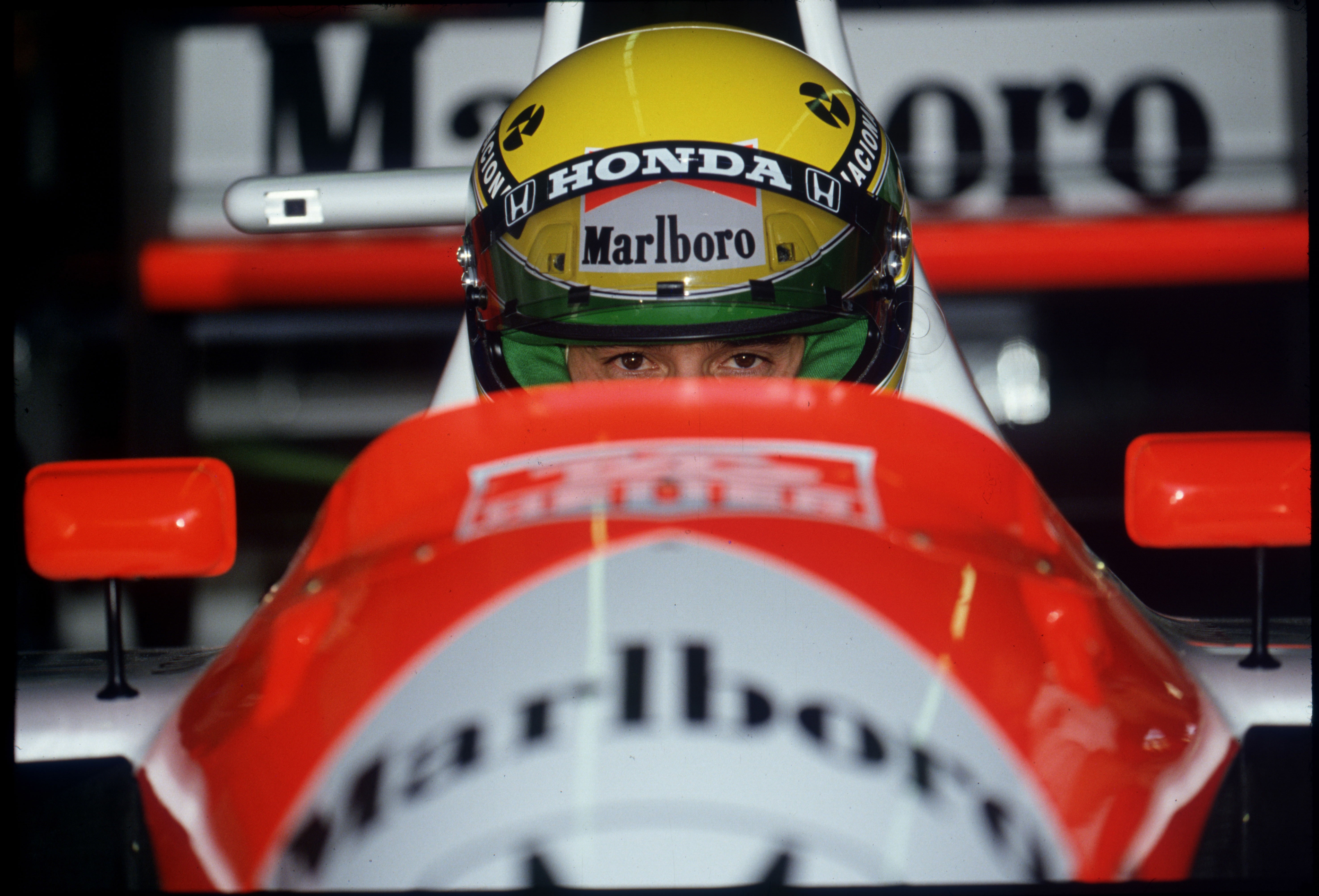 marlboro, white, Senna, USA, vehicle, Formula One, a great racer, Ayrton Senna, 5K, Phoenix, 1991, Ayrton, red, rain man, f, McLaren, HD Wallpaper