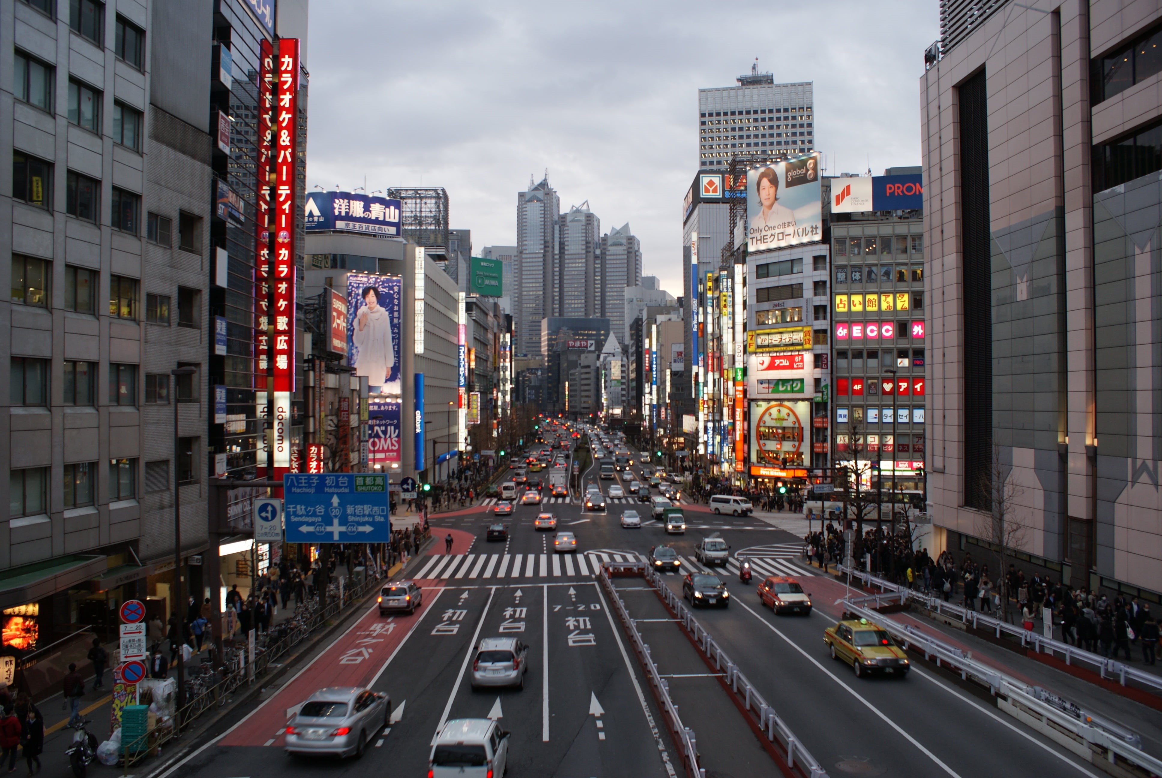 traffic, new York City, tokyo Prefecture, mode of transportation, rise, japan, urban Scene, office building exterior, big city, highway, dark, road, cityscape, HD Wallpaper